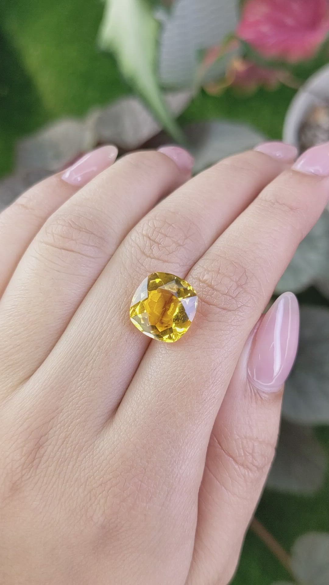 6.10 Ct. Yellow Citrine from Ceylon (Sri Lanka) Size Video