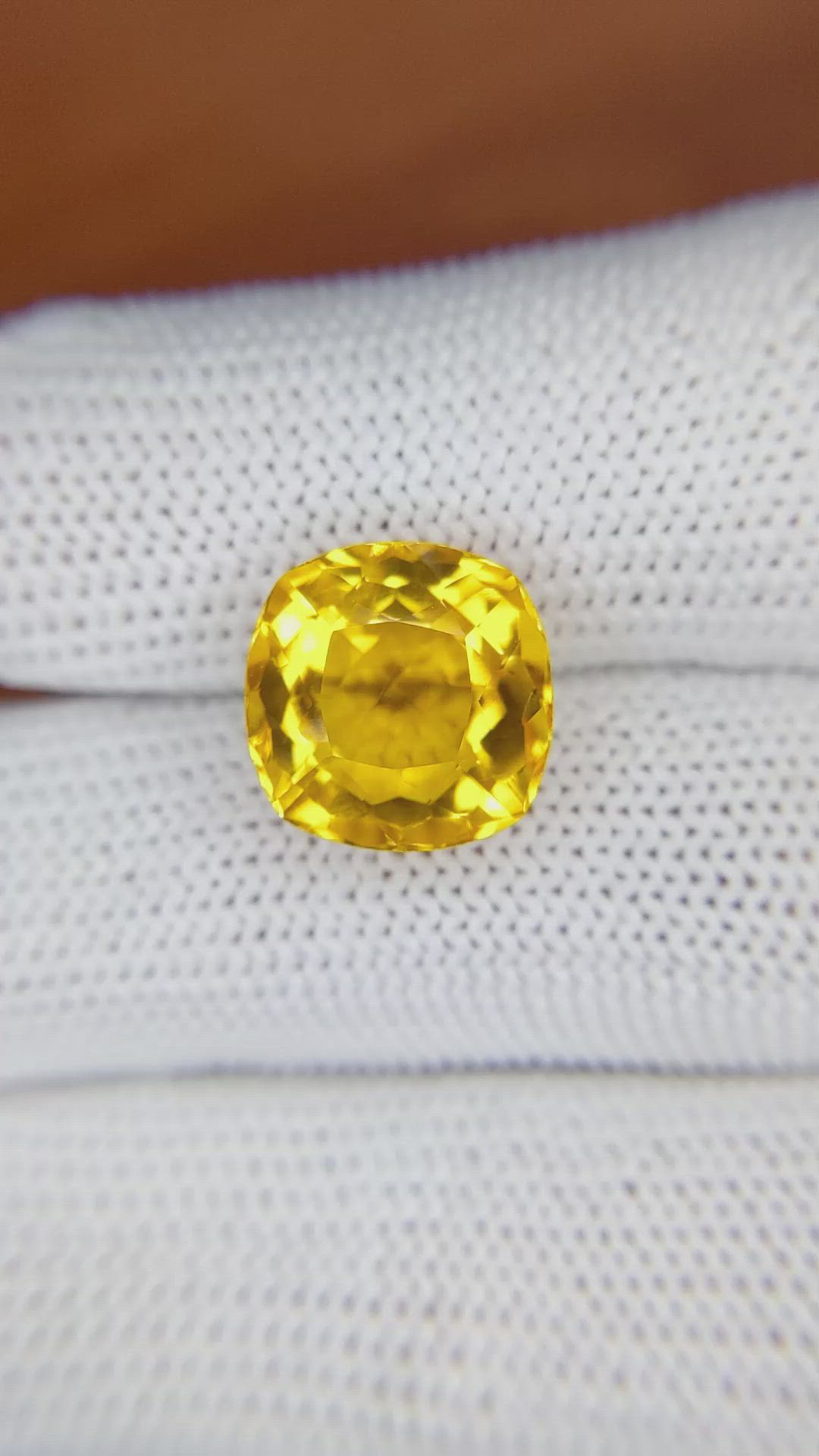 6.57 Ct. Citrine from Ceylon (Sri Lanka) Size Video