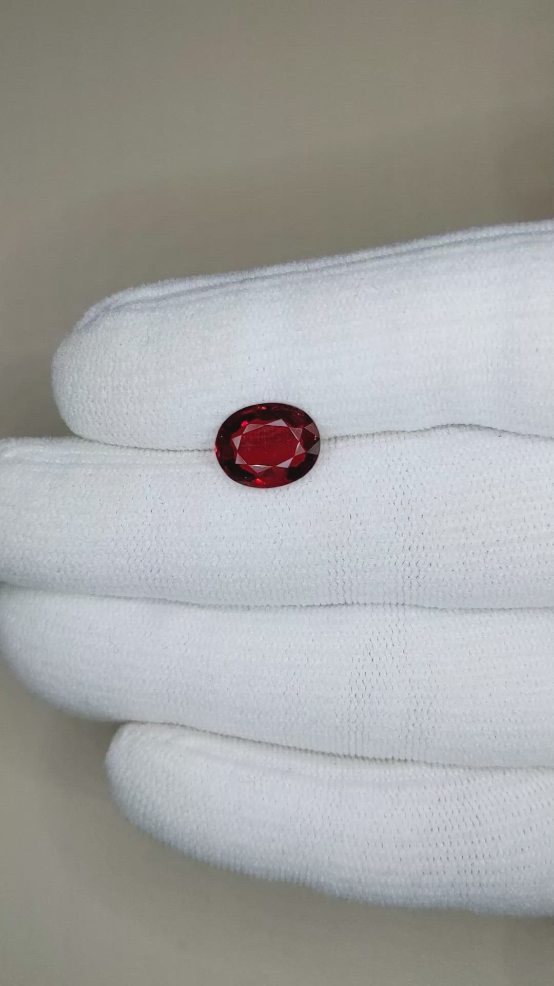 2.97 Ct. Spinel from Burma (Myanmar) Size Video
