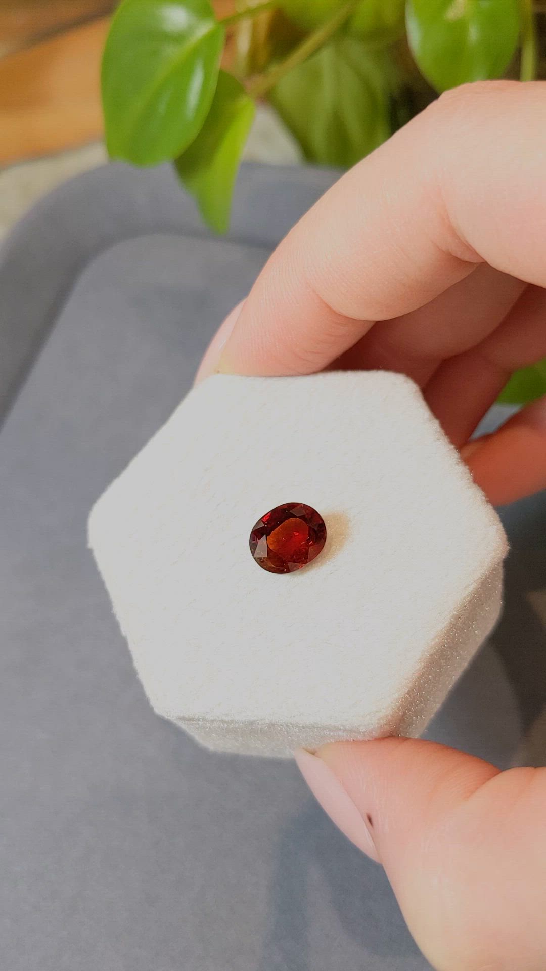 2.87 Ct. Red Spinel from Burma (Myanmar) Size Video