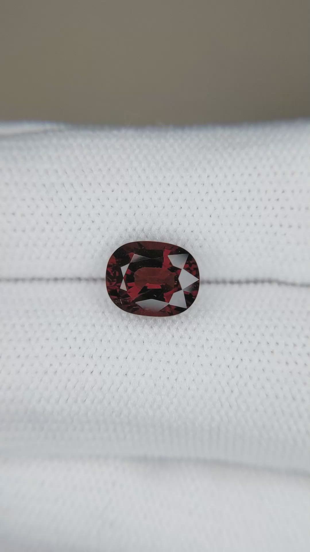 2.43 Ct. Orangish Red Spinel from Burma (Myanmar) Size Video