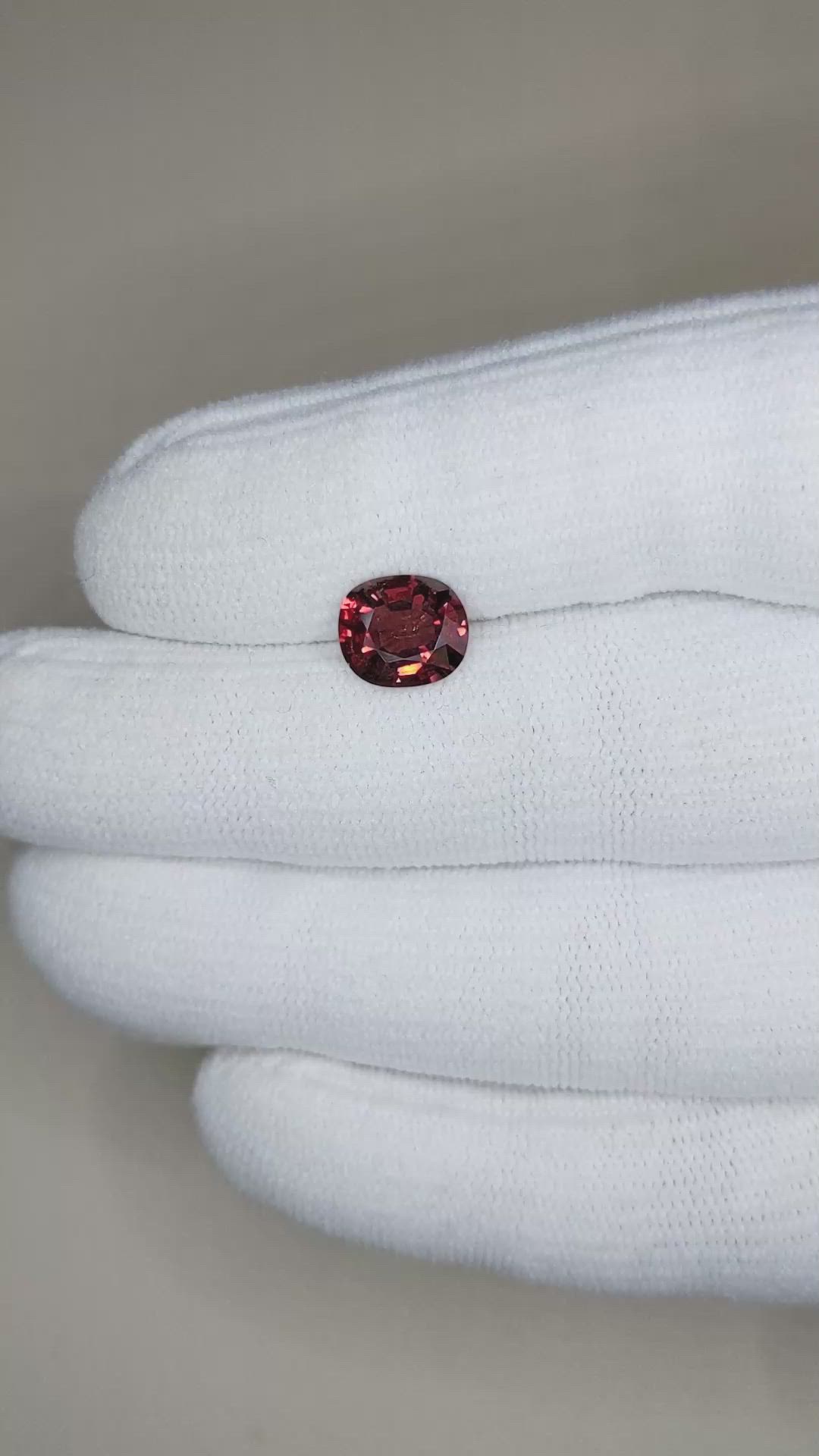 2.15 Ct. Orangish Red Spinel from Burma (Myanmar) Size Video