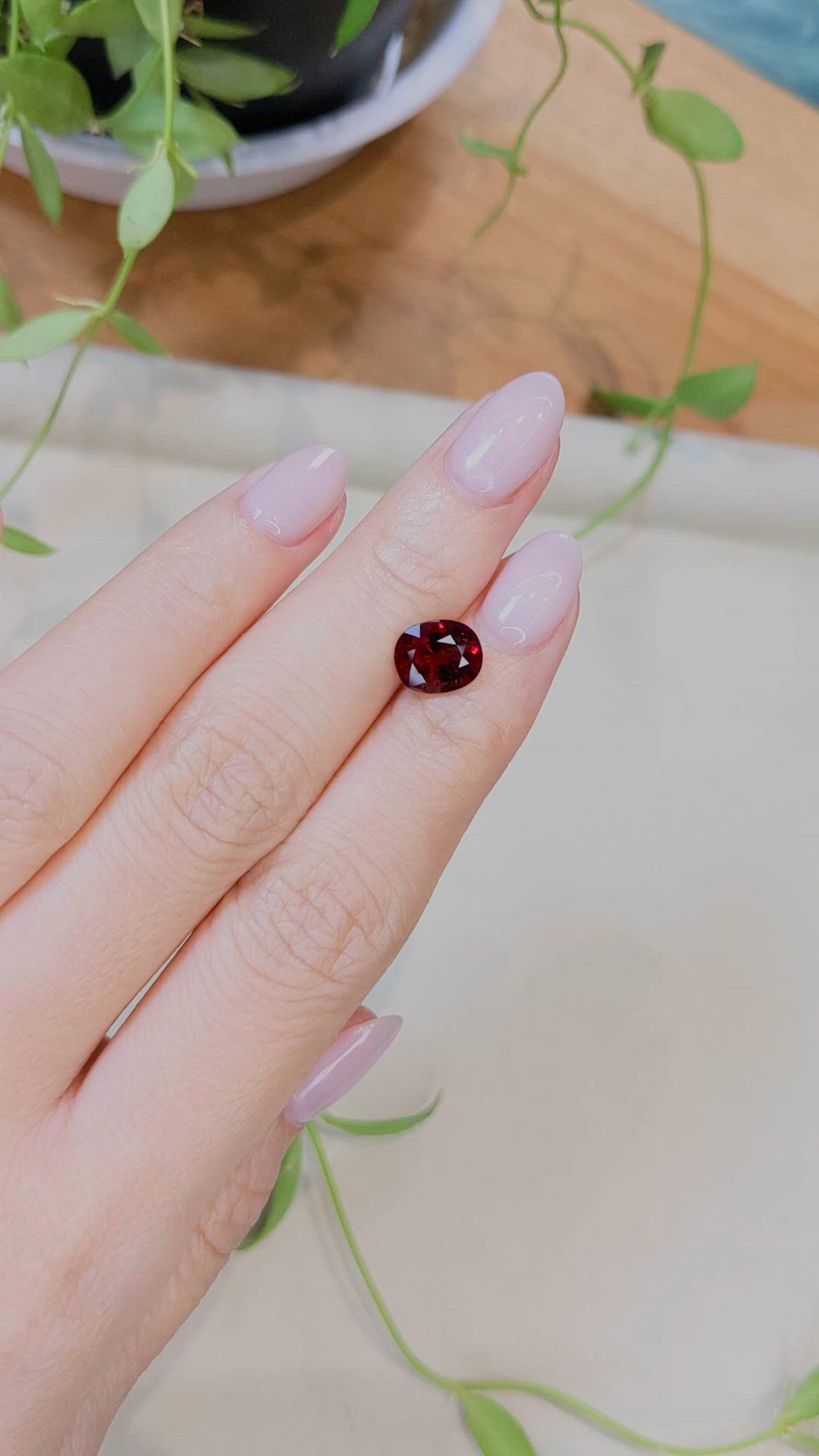 2.43 Ct. Orangish Red Spinel from Burma (Myanmar) Size Video