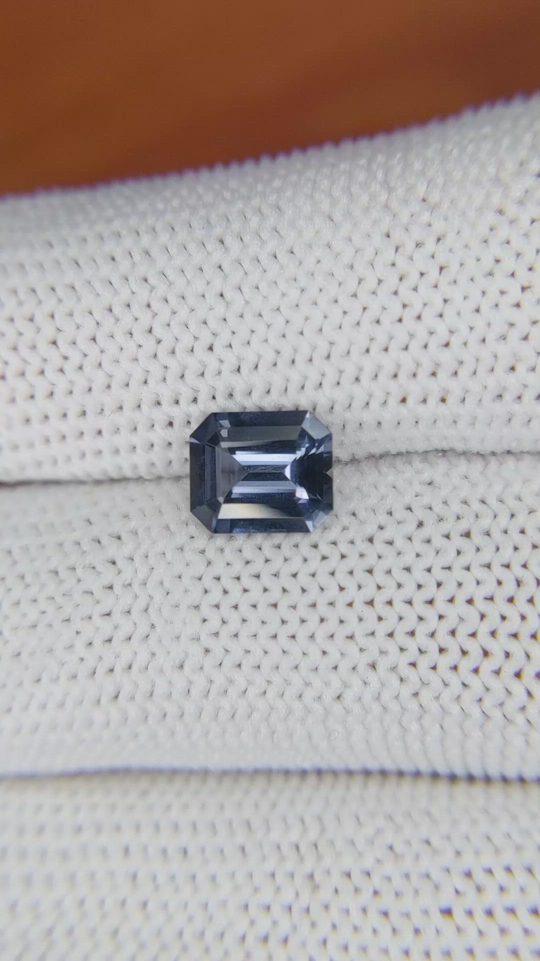 1.34 Ct. Spinel from Ceylon (Sri Lanka) Size Video
