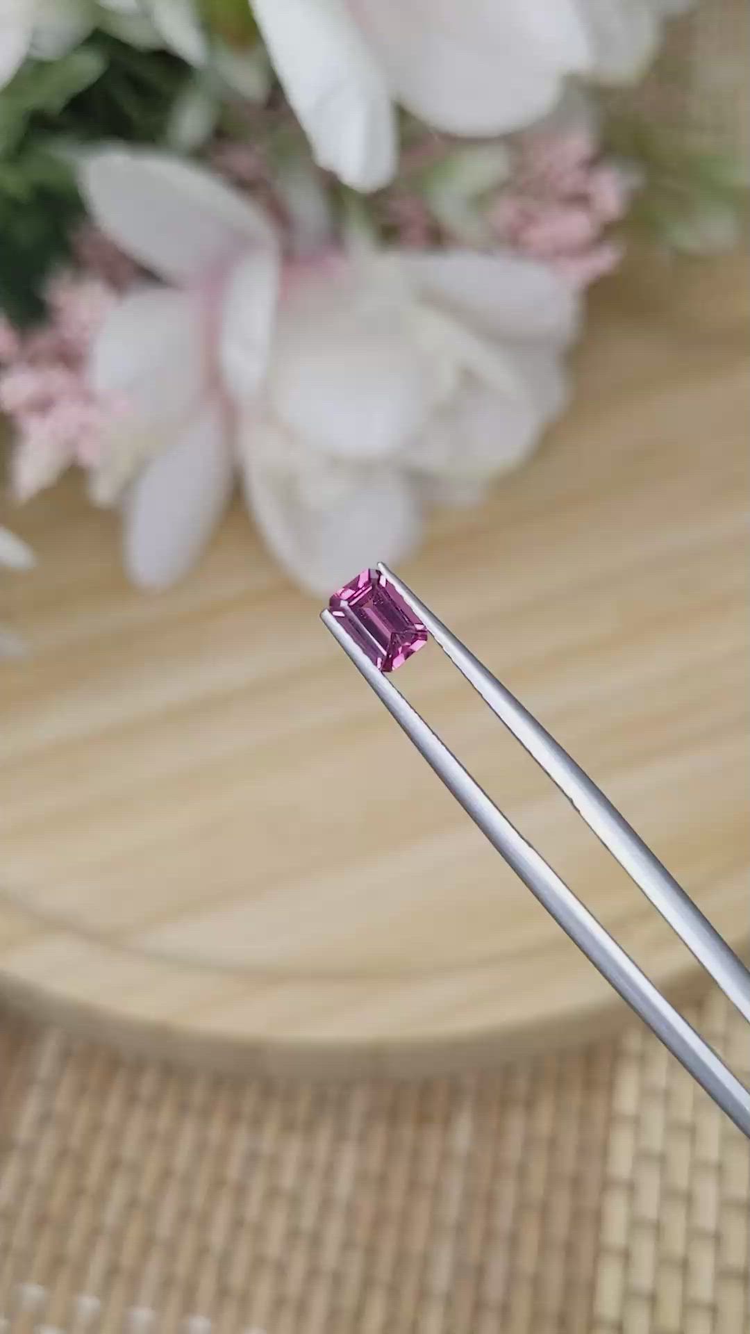 0.59 Ct. Spinel from Ceylon (Sri Lanka) Size Video
