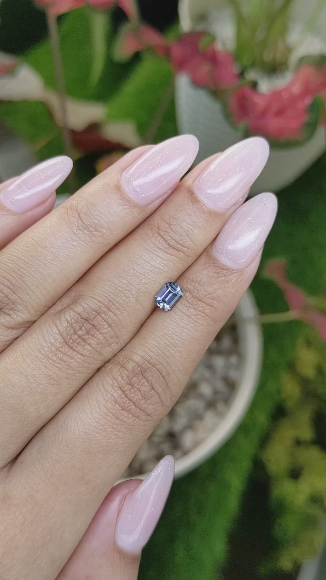 0.66 Ct. Spinel from Ceylon (Sri Lanka) Size Video