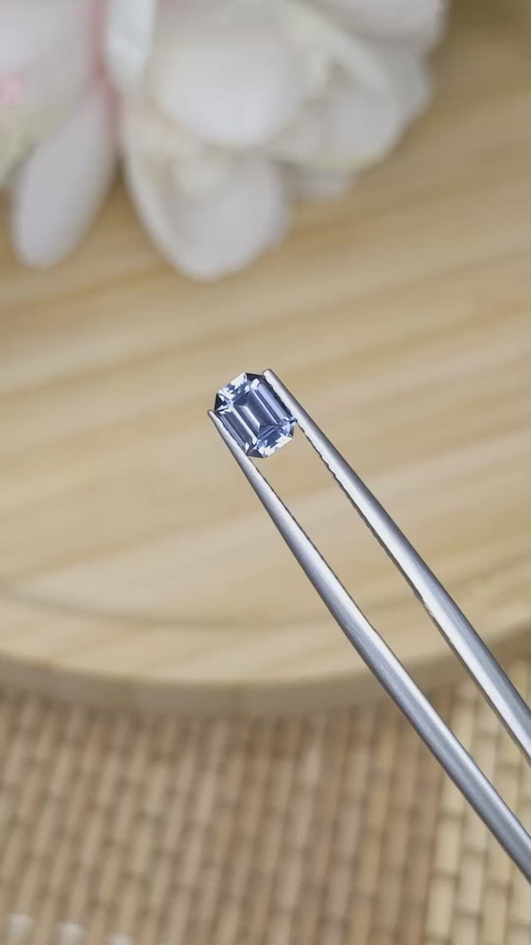 0.66 Ct. Spinel from Ceylon (Sri Lanka) Size Video