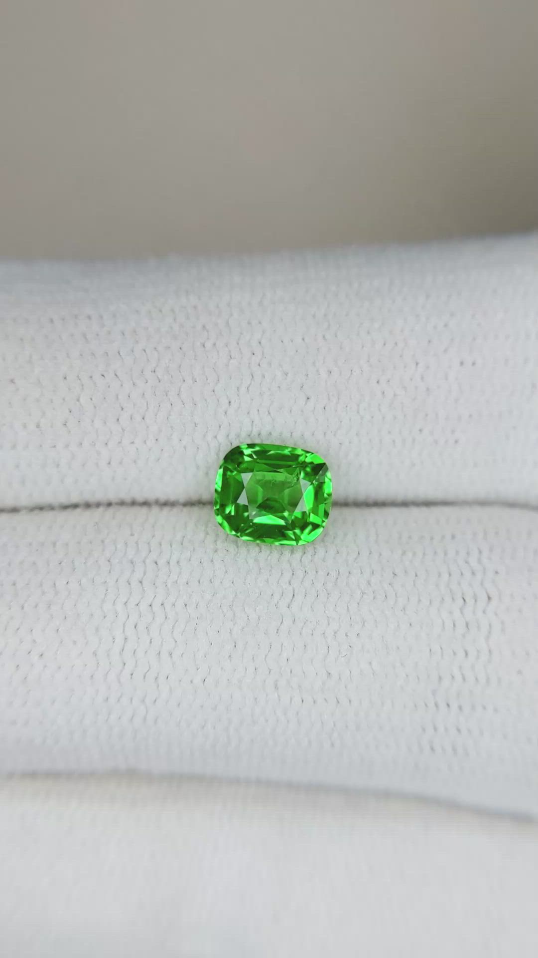 1.10 Ct. Tsavorite Garnet from Tanzania Size Video