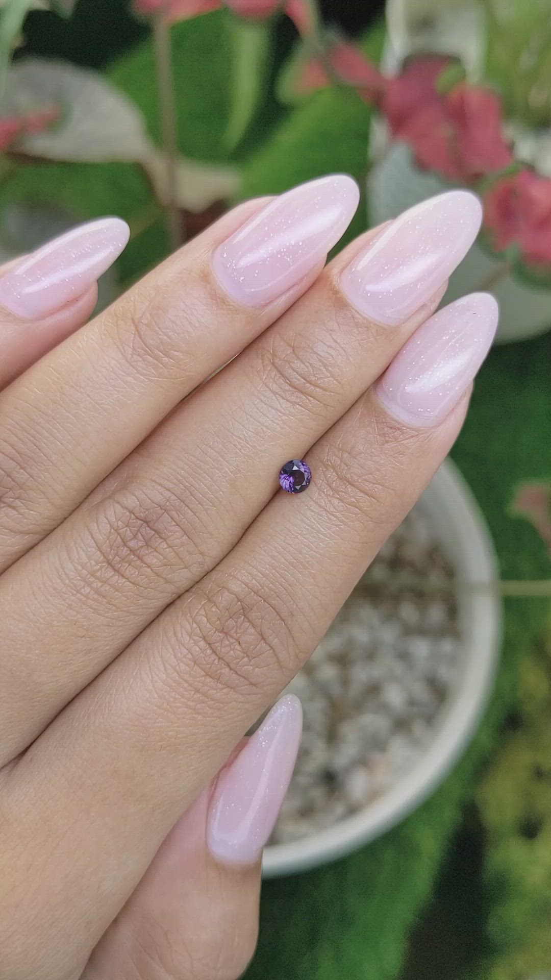 0.25 Ct. Spinel from Ceylon (Sri Lanka) Size Video