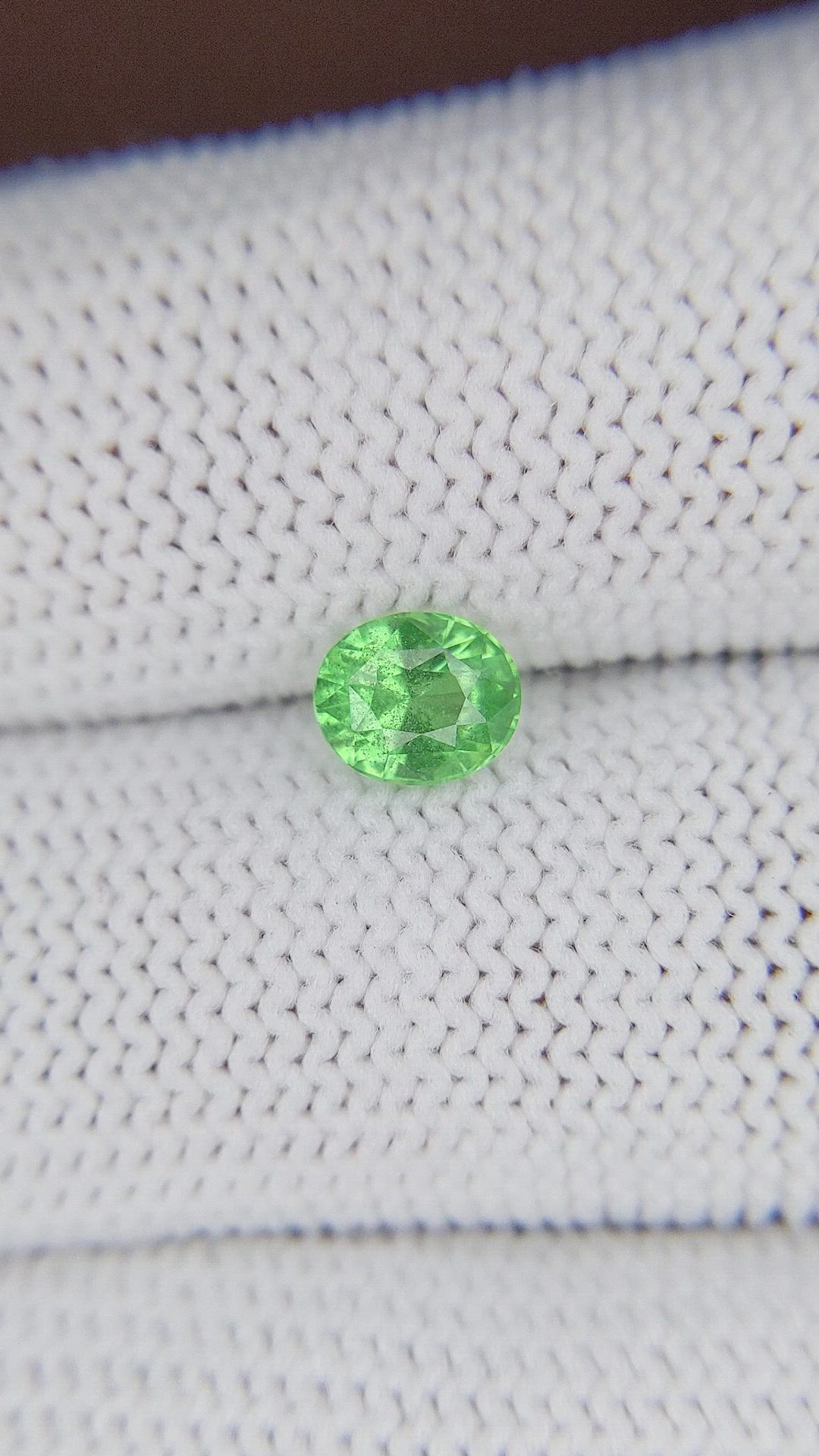 0.90 Ct. Tsavorite Garnet from Tanzania Size Video