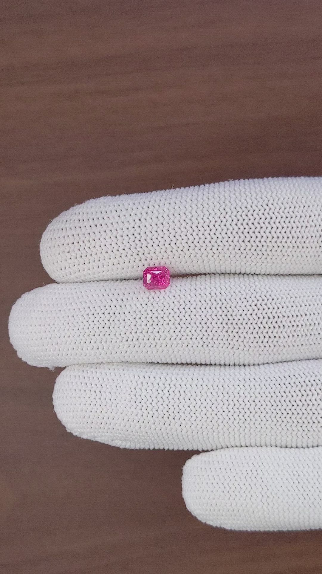 0.99 Ct. Pink Spinel from Ceylon (Sri Lanka) Size Video