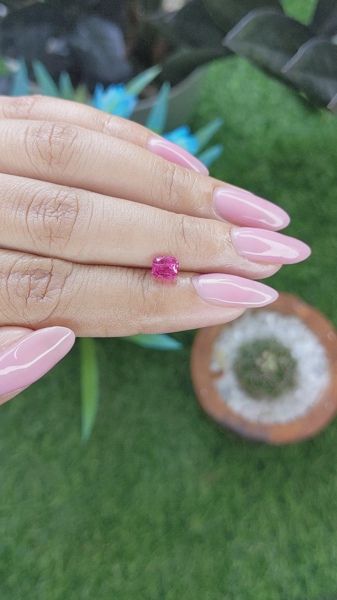 0.99 Ct. Pink Spinel from Ceylon (Sri Lanka) Size Video
