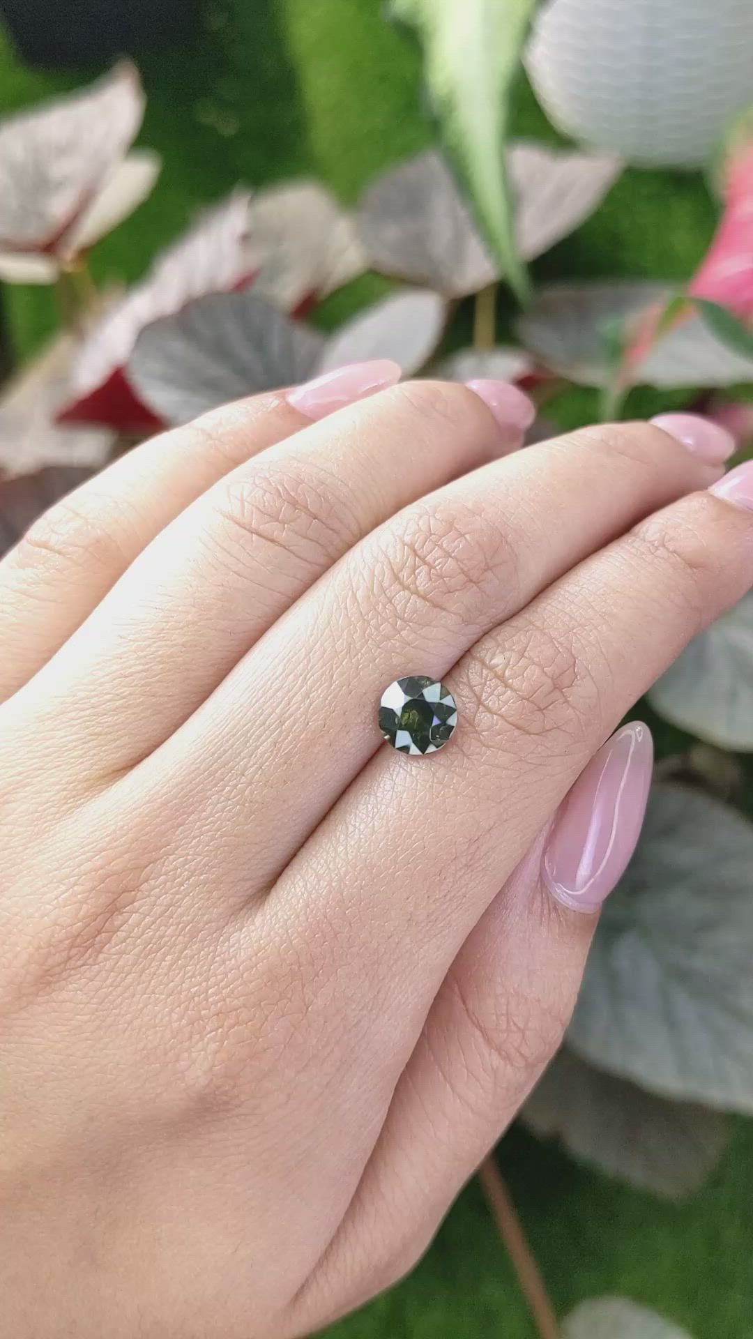 2.12 Ct. Zircon from Ceylon (Sri Lanka) Size Video