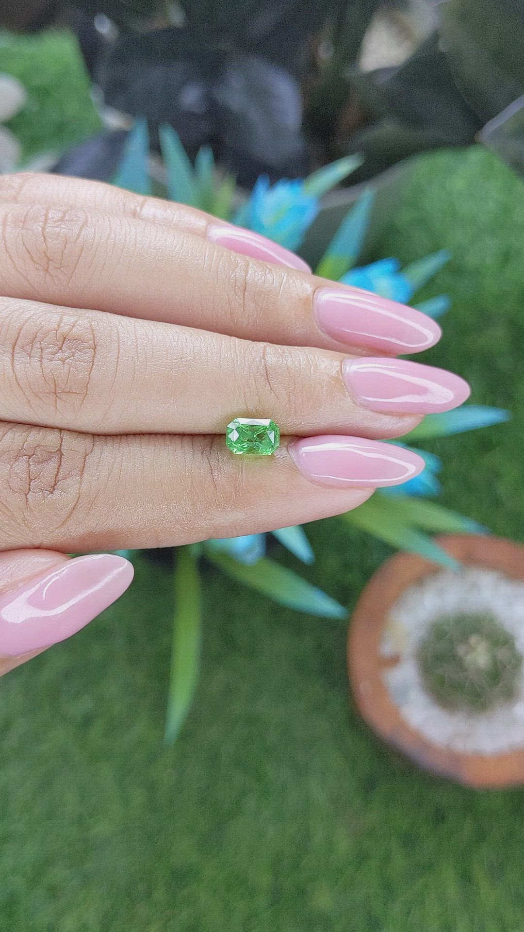 1.25 Ct. Tsavorite Garnet from Tanzania Size Video