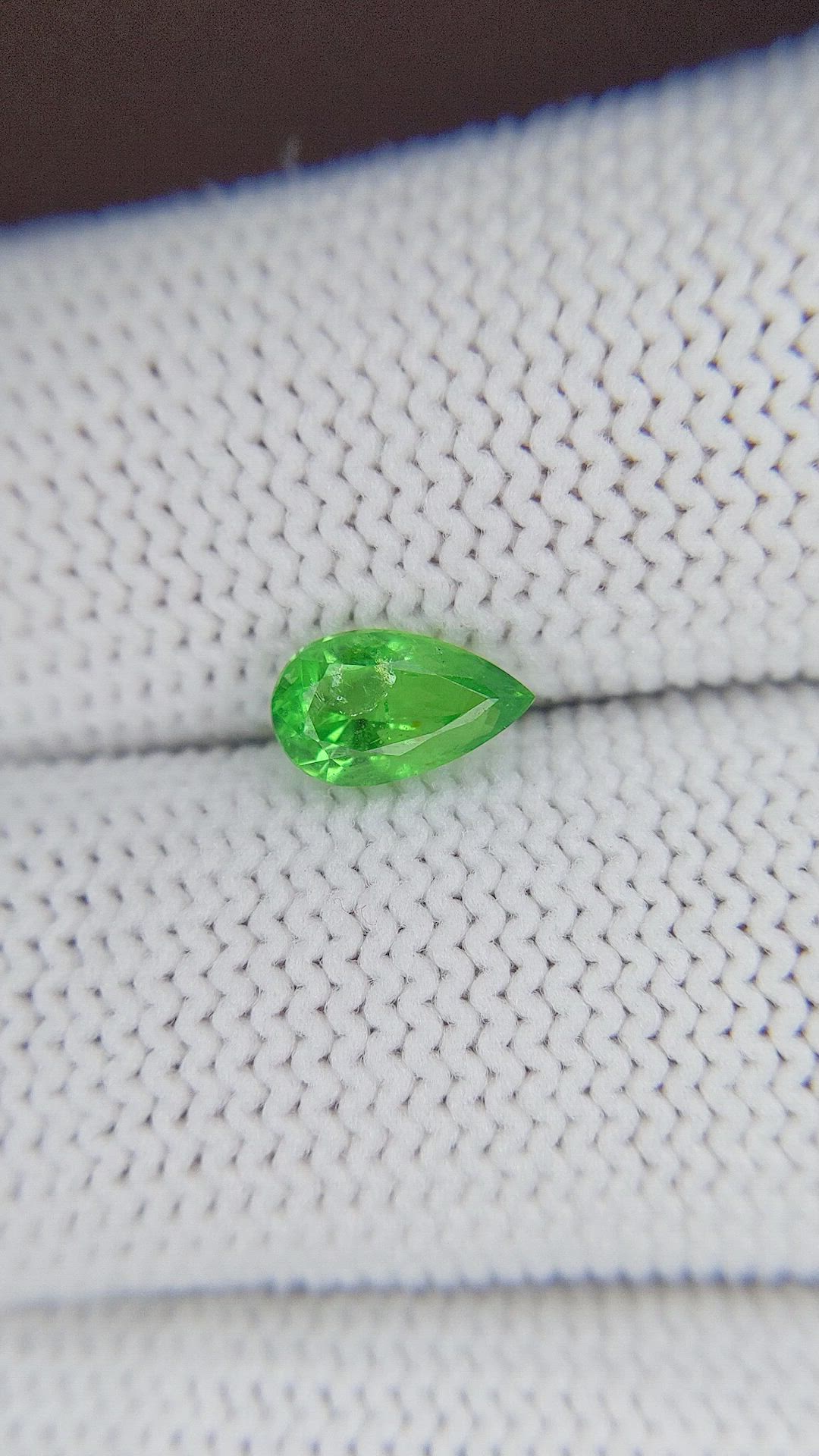 1.02 Ct. Tsavorite Garnet from Tanzania Size Video