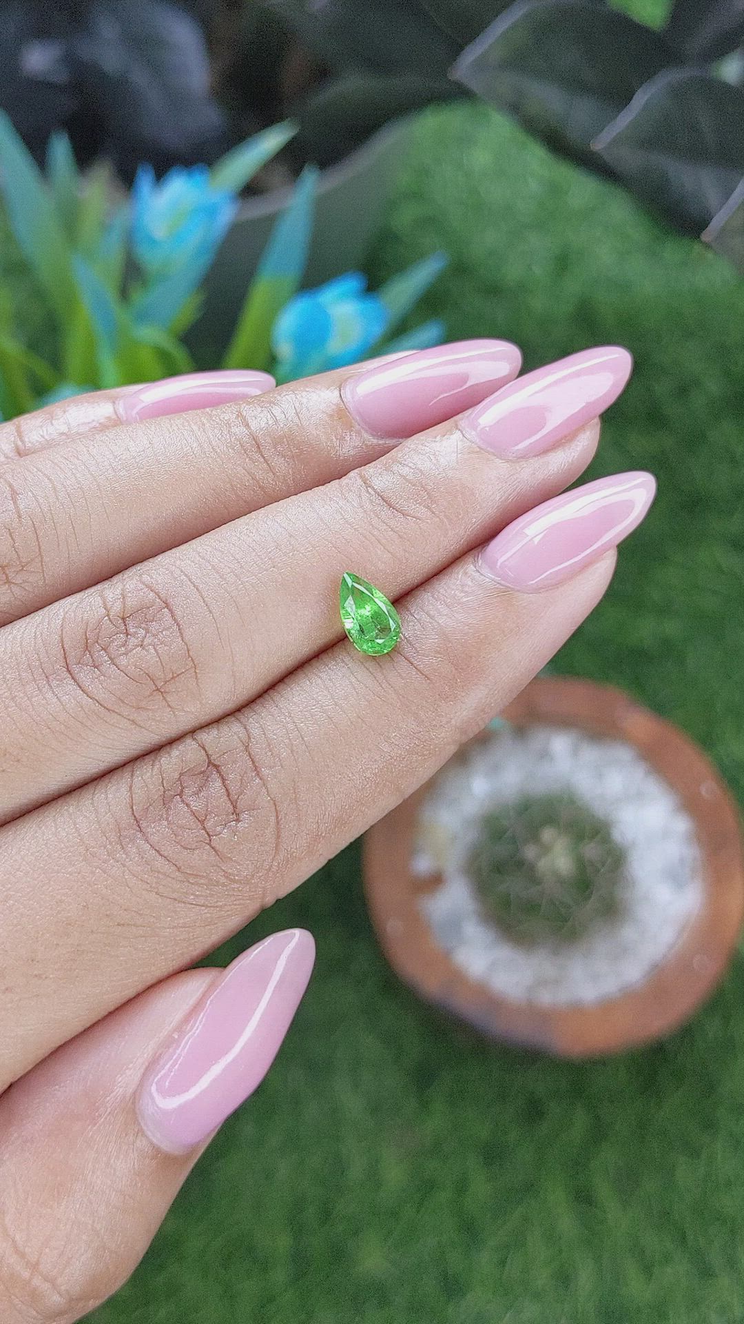 1.02 Ct. Tsavorite Garnet from Tanzania Size Video