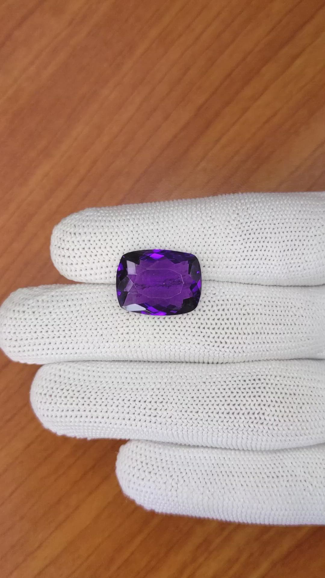 10.68 Ct. Amethyst from Ceylon (Sri Lanka) Size Video