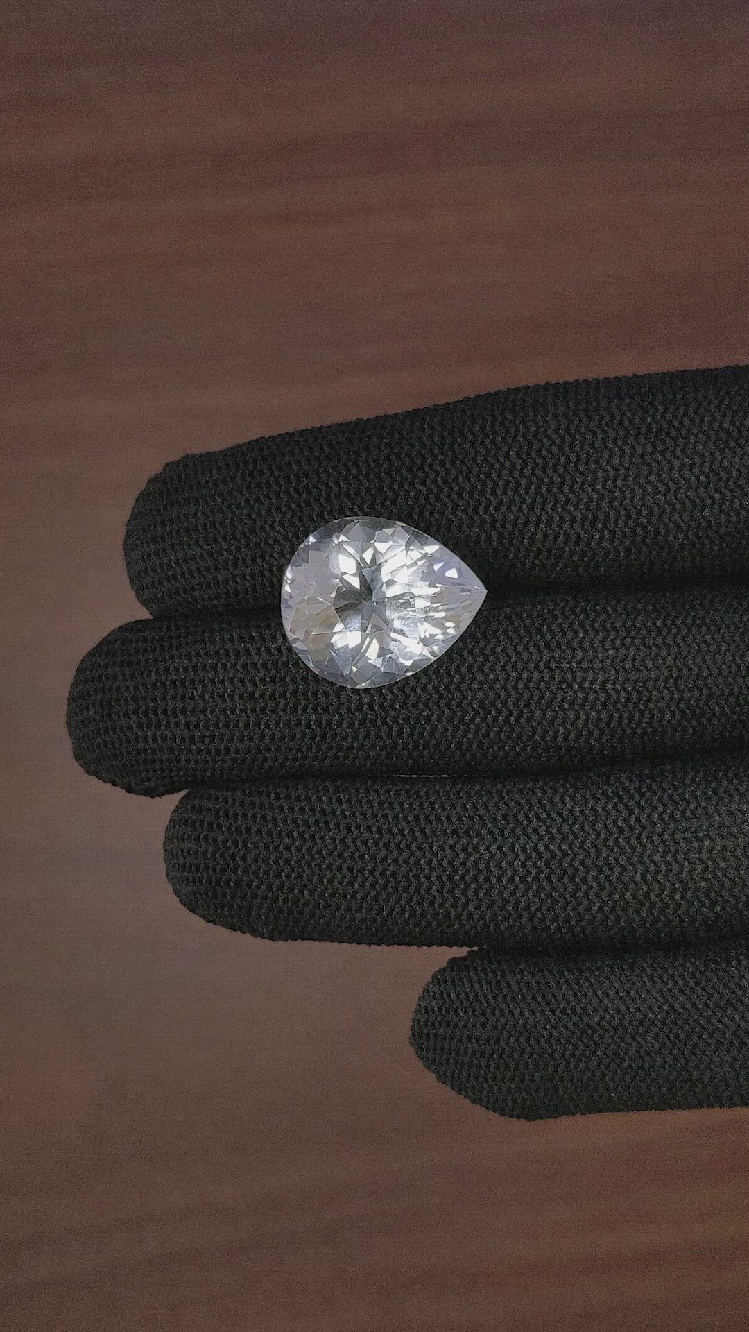 15.89 Ct. White Quartz Size Video