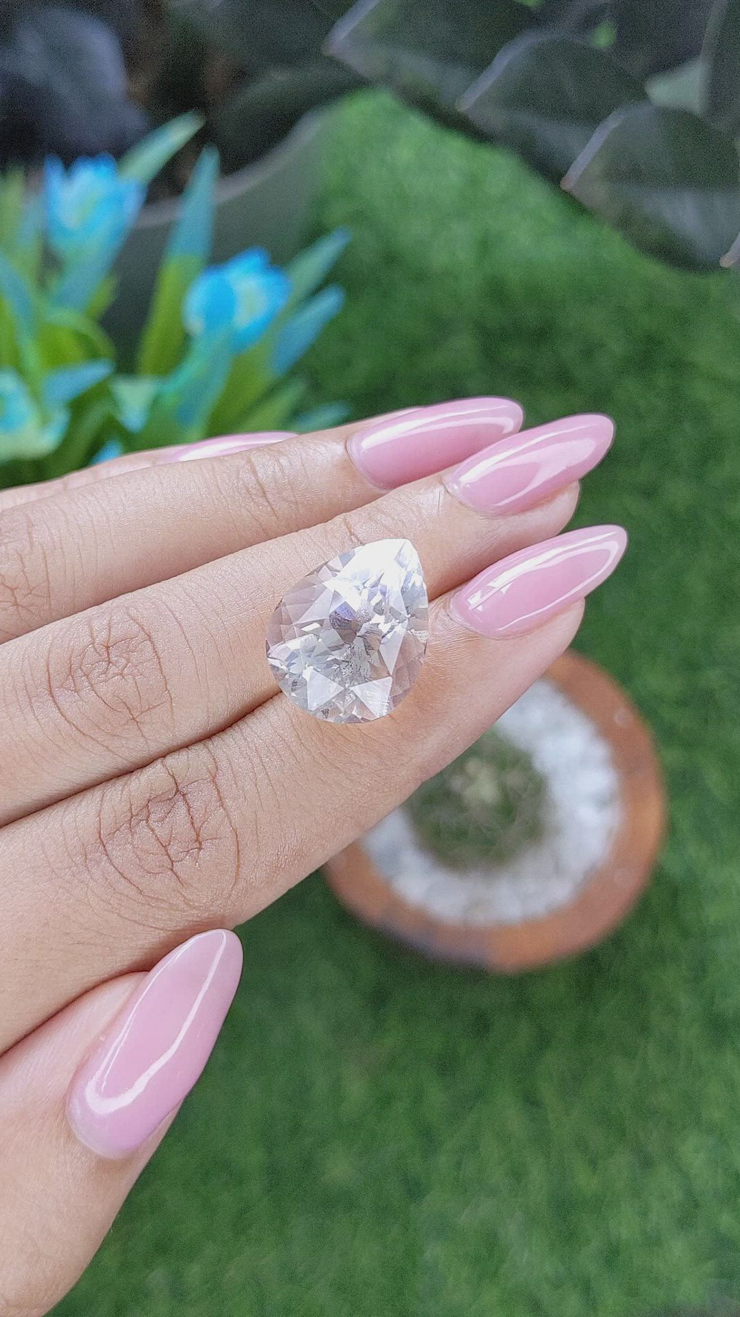12.76 Ct. White Quartz Size Video