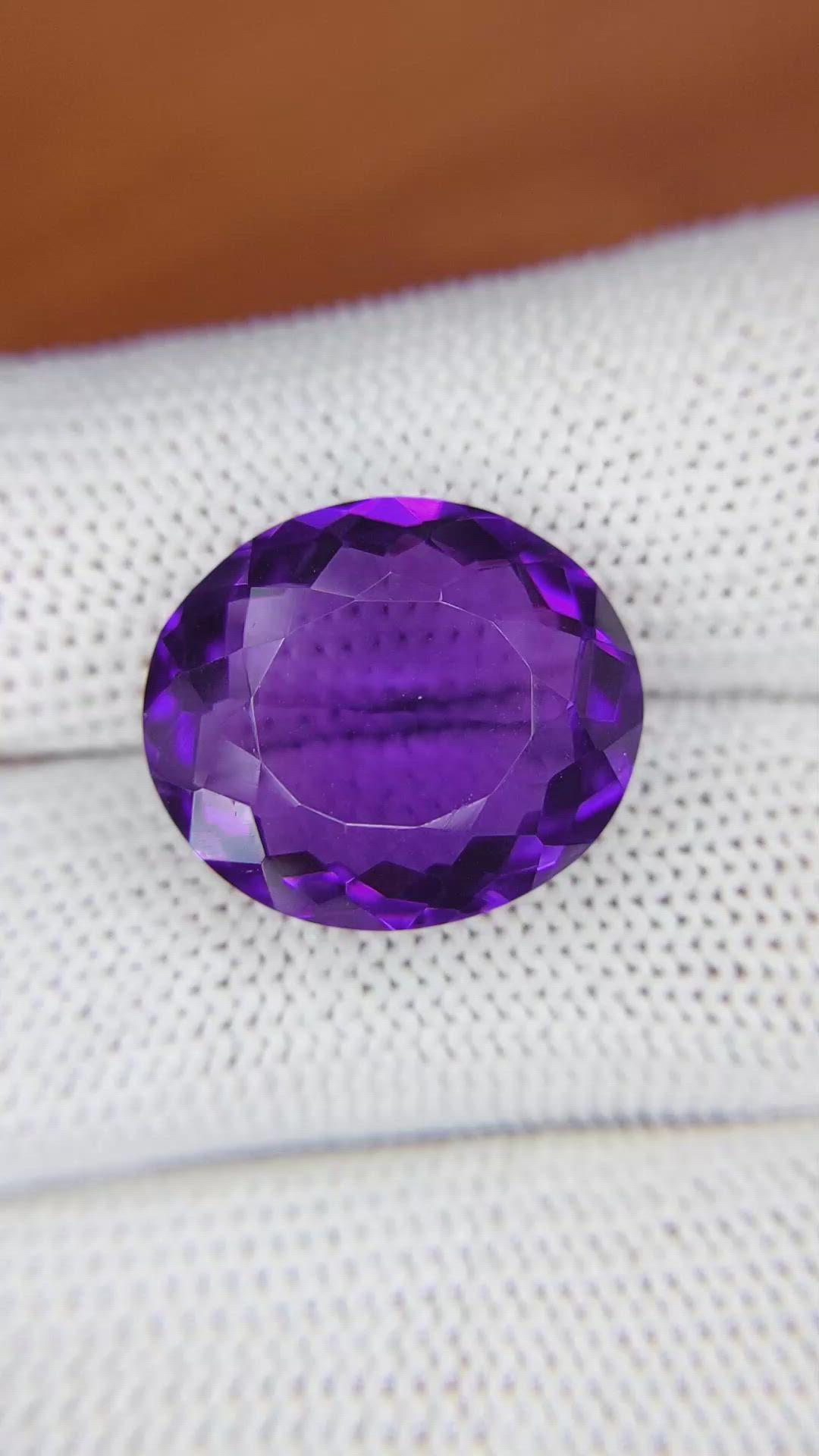 14.25 Ct. Amethyst from Ceylon (Sri Lanka) Size Video