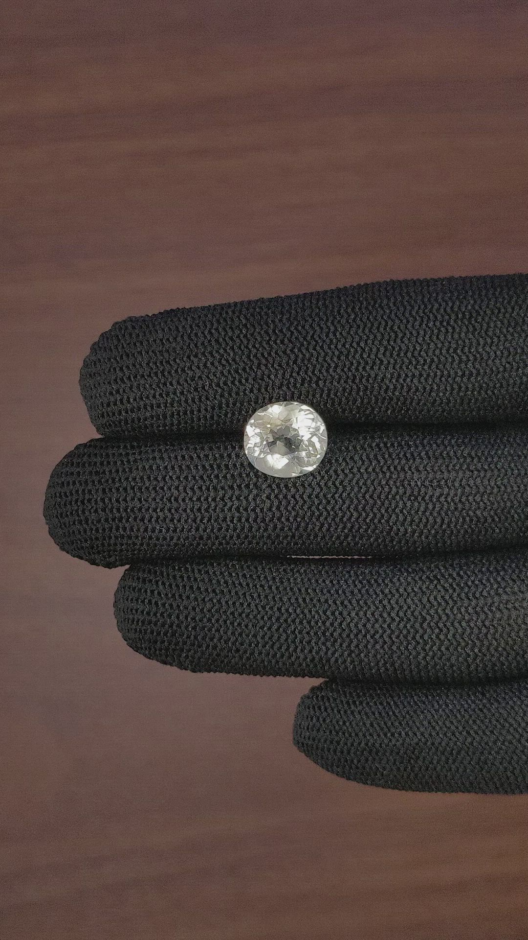 3.98 Ct. White Quartz Size Video