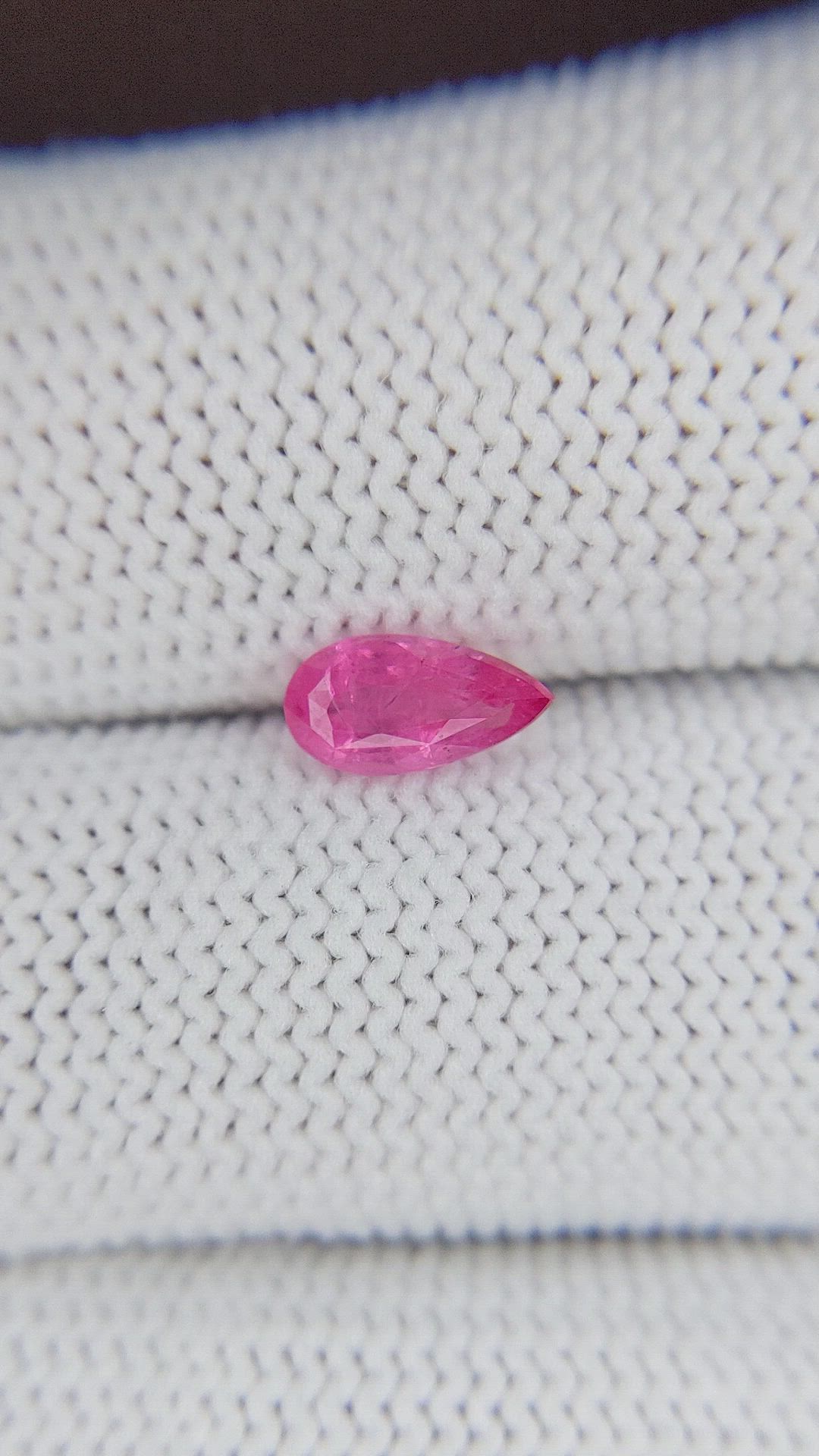 0.81 Ct. Pink Spinel from Ceylon (Sri Lanka) Size Video