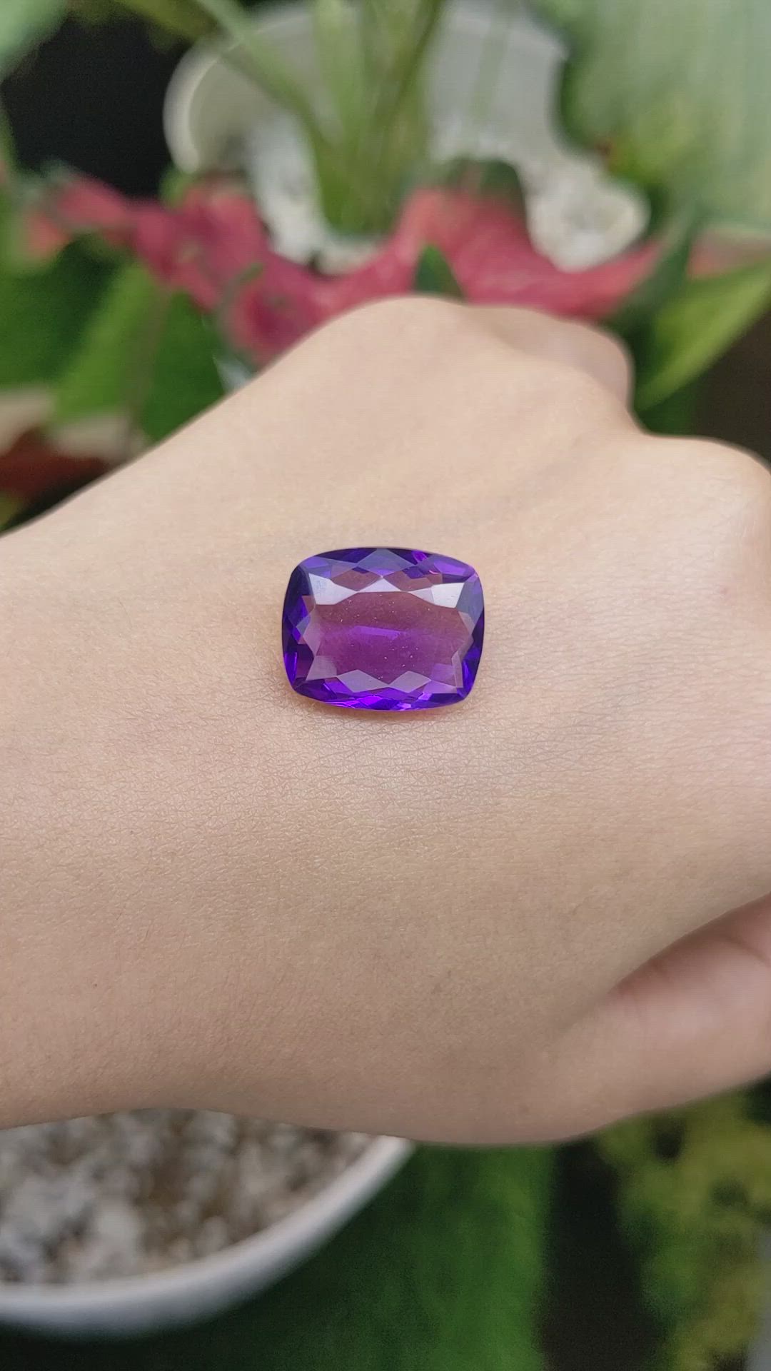 12.75 Ct. Amethyst from Ceylon (Sri Lanka) Size Video