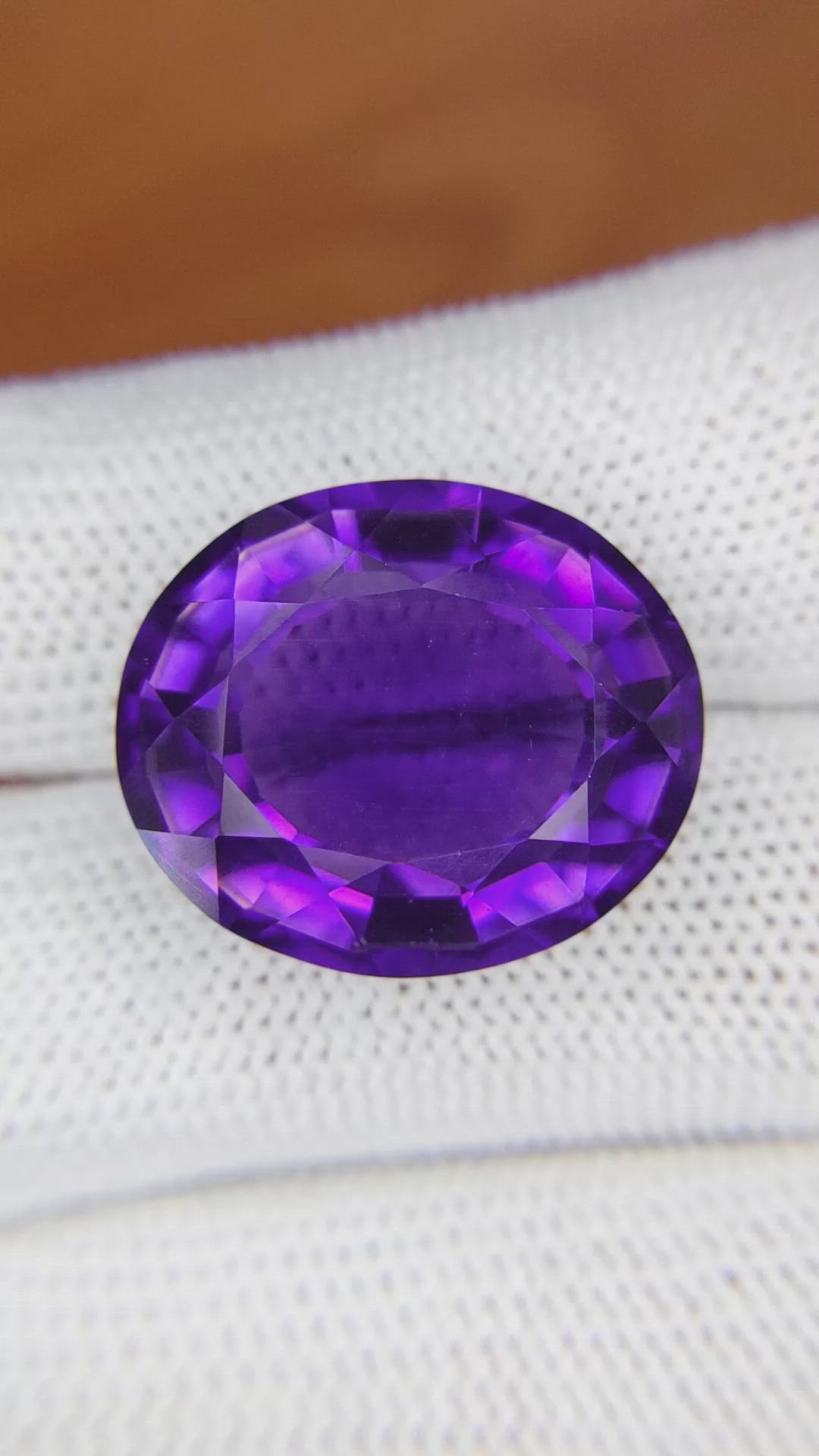 22.47 Ct. Amethyst from Ceylon (Sri Lanka) Size Video