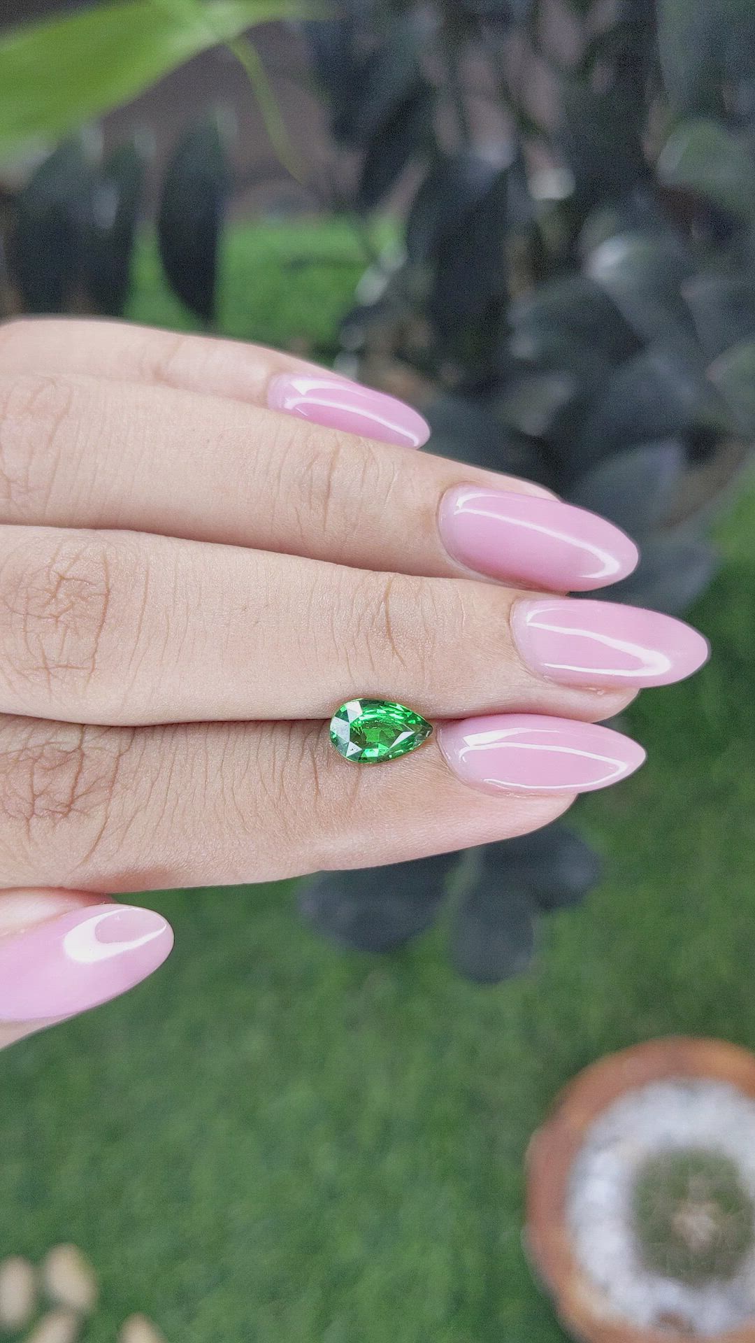 1.00 Ct. Tsavorite Garnet from Tanzania Size Video