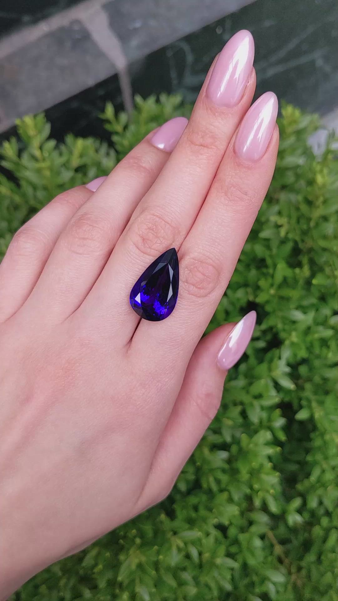 21.20 Ct. Tanzanite from Tanzania Size Video