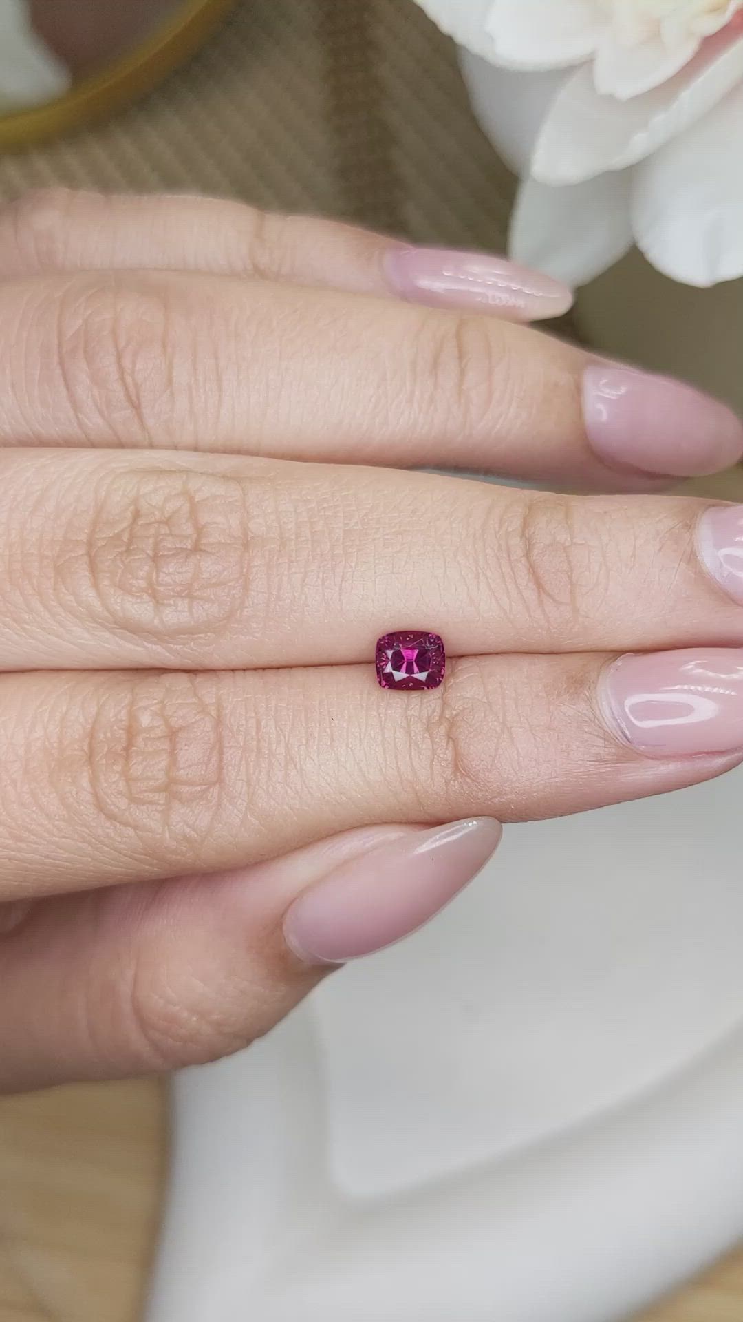 0.71 Ct. Pinkish Purple Garnet from Ceylon (Sri Lanka) Size Video