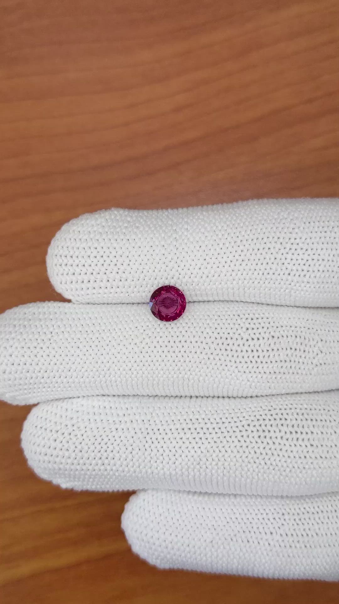 0.94 Ct. Pinkish Red Garnet from Ceylon (Sri Lanka) Size Video