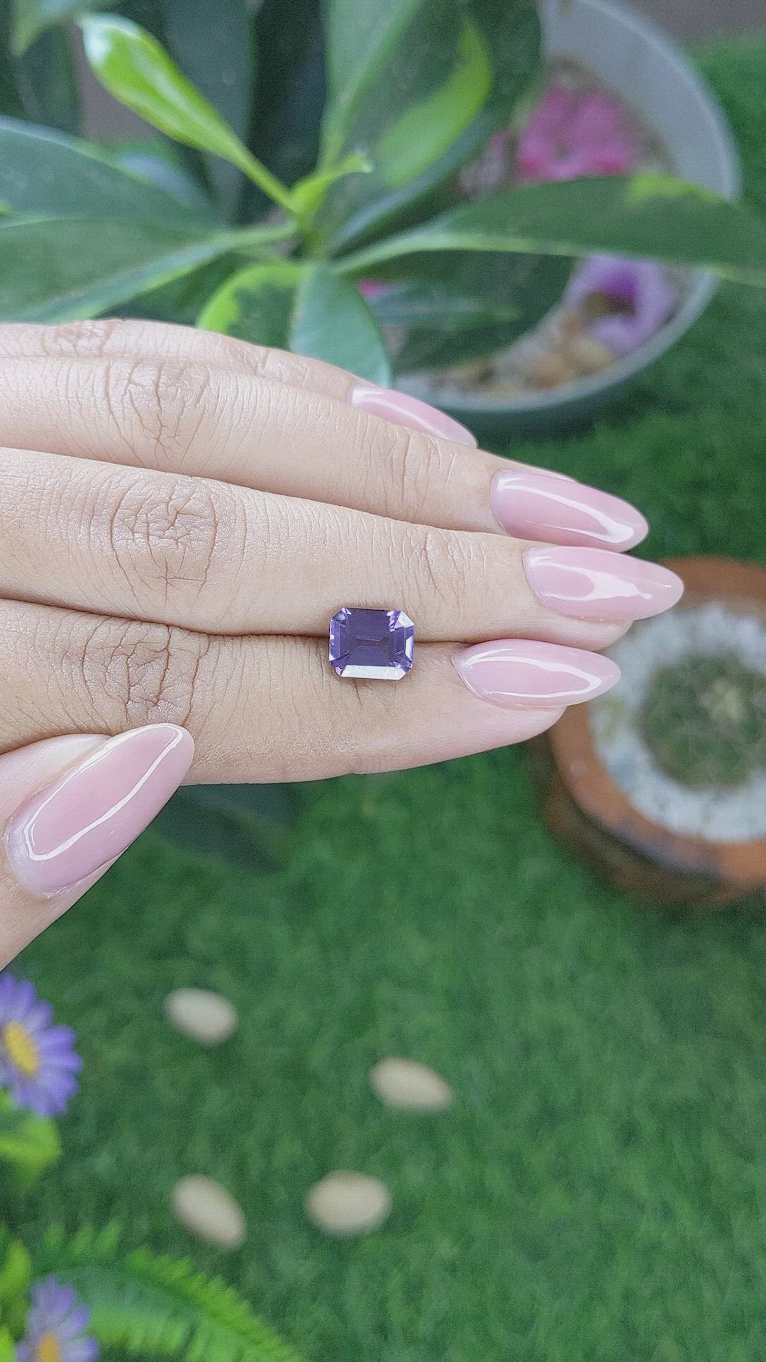 2.16 Ct. Purple Spinel from Ceylon (Sri Lanka) Size Video