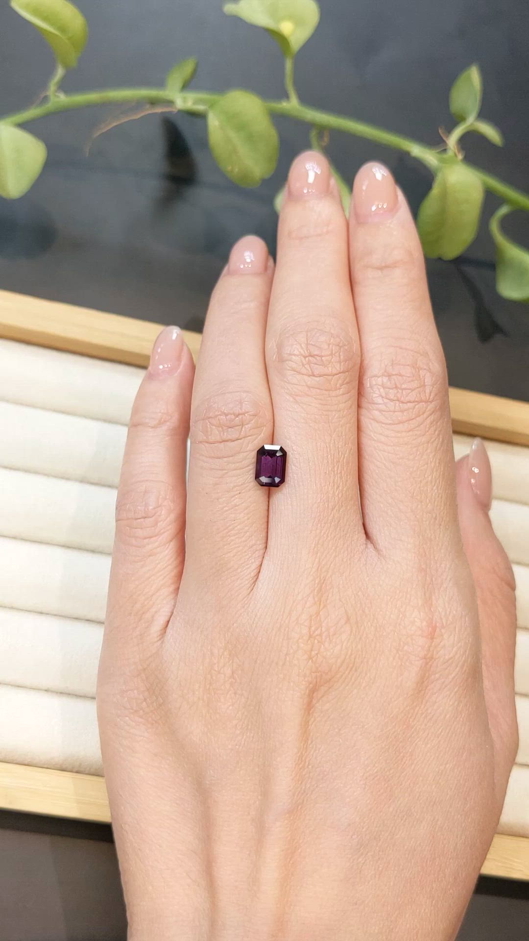 1.43 Ct. Purple Spinel from Ceylon (Sri Lanka) Size Video