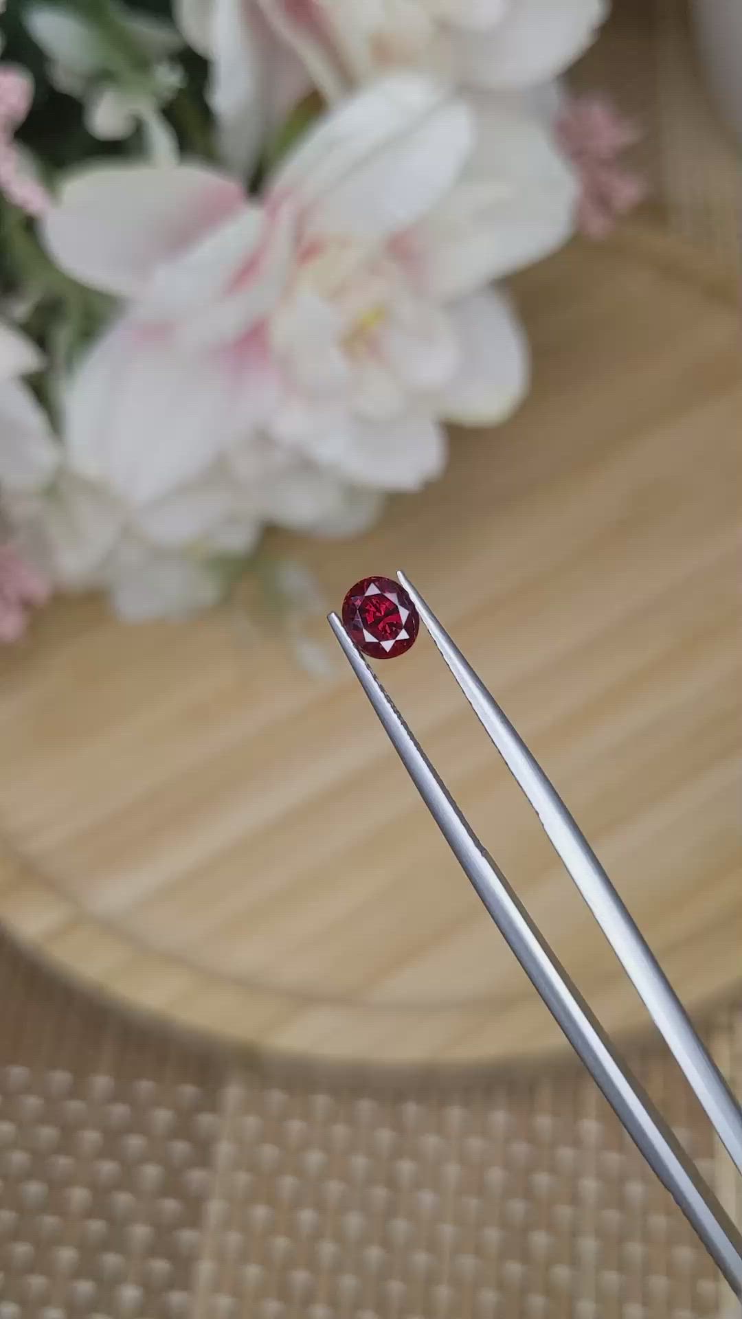 0.99 Ct. Garnet from Ceylon (Sri Lanka) Size Video