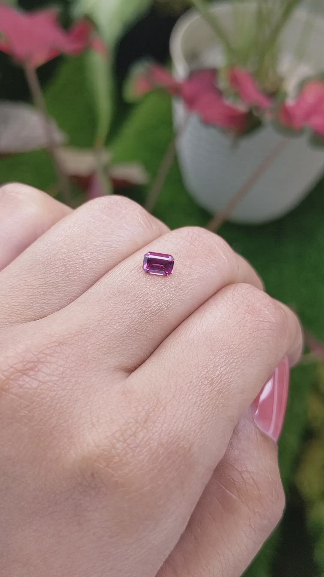 0.55 Ct. Garnet from Ceylon (Sri Lanka) Size Video