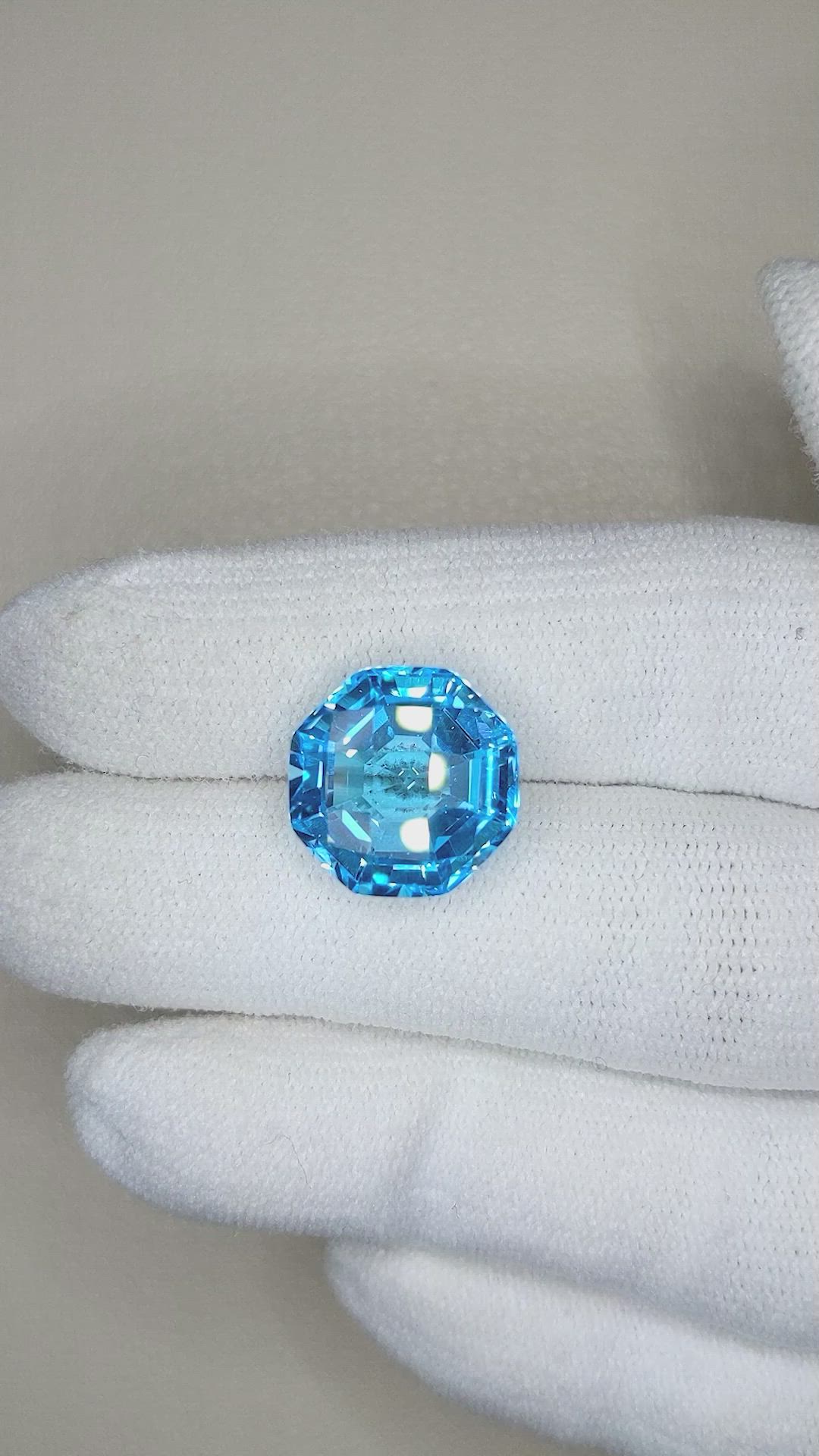 10.00 Ct. Swiss Blue Topaz from Brazil Size Video