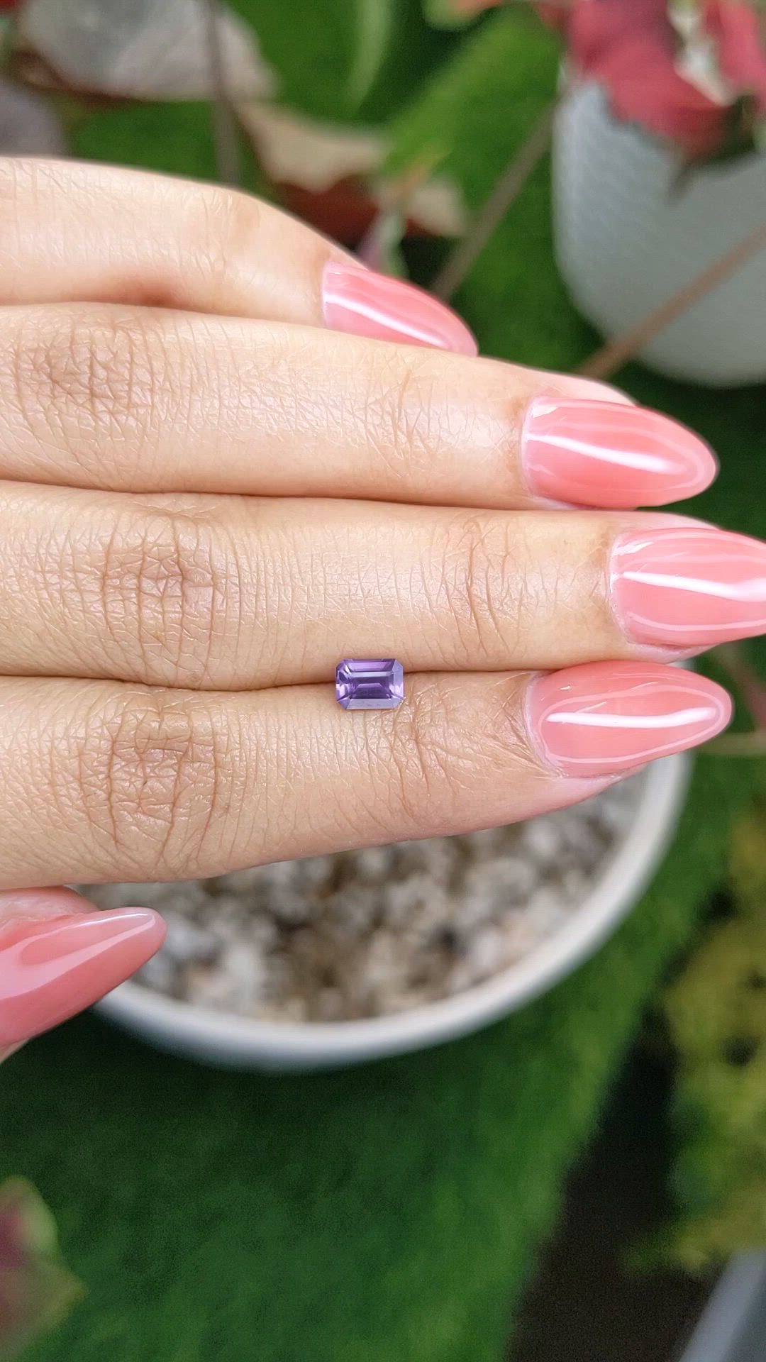 0.60 Ct. Spinel from Ceylon (Sri Lanka) Size Video