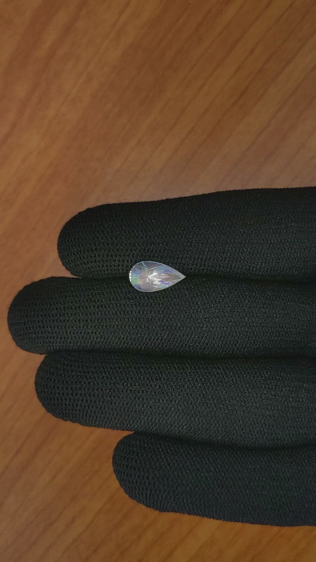 1.72 Ct. Moonstone from Ceylon (Sri Lanka) Size Video