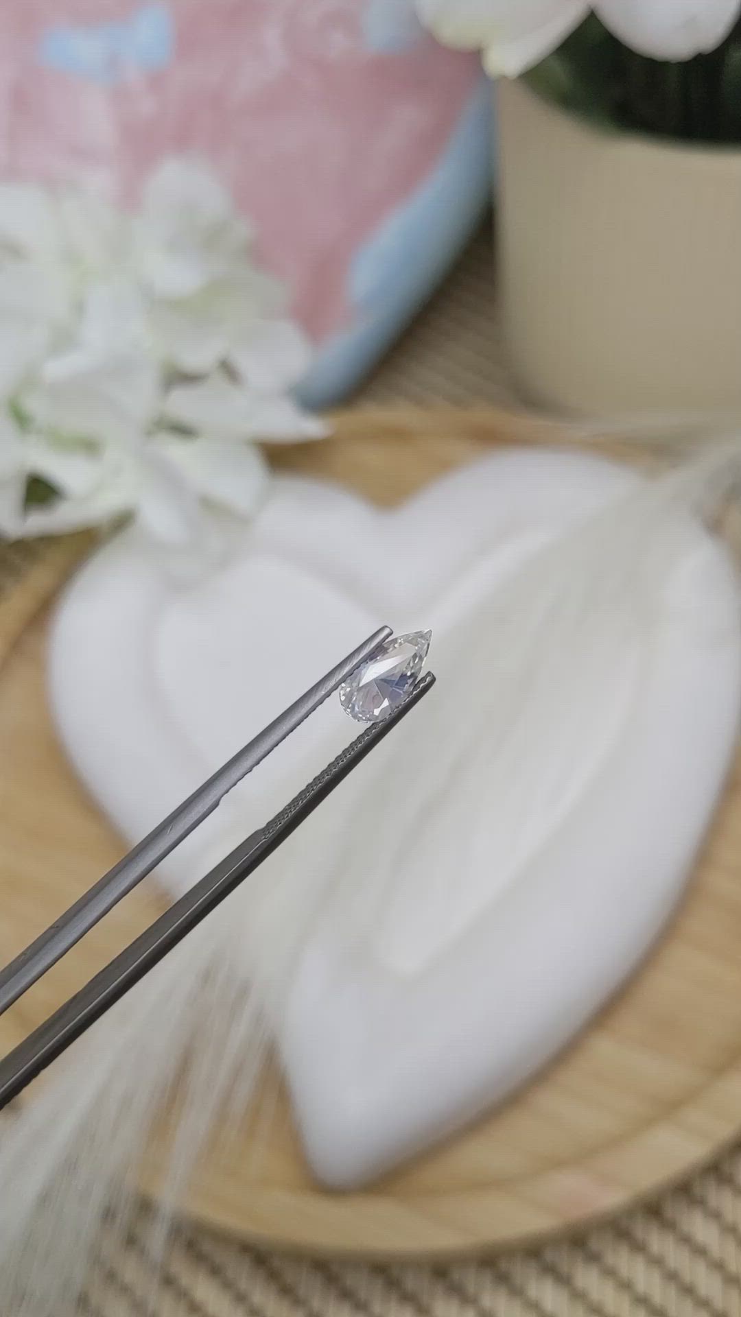 1.16 Ct. Moonstone from Ceylon (Sri Lanka) Size Video