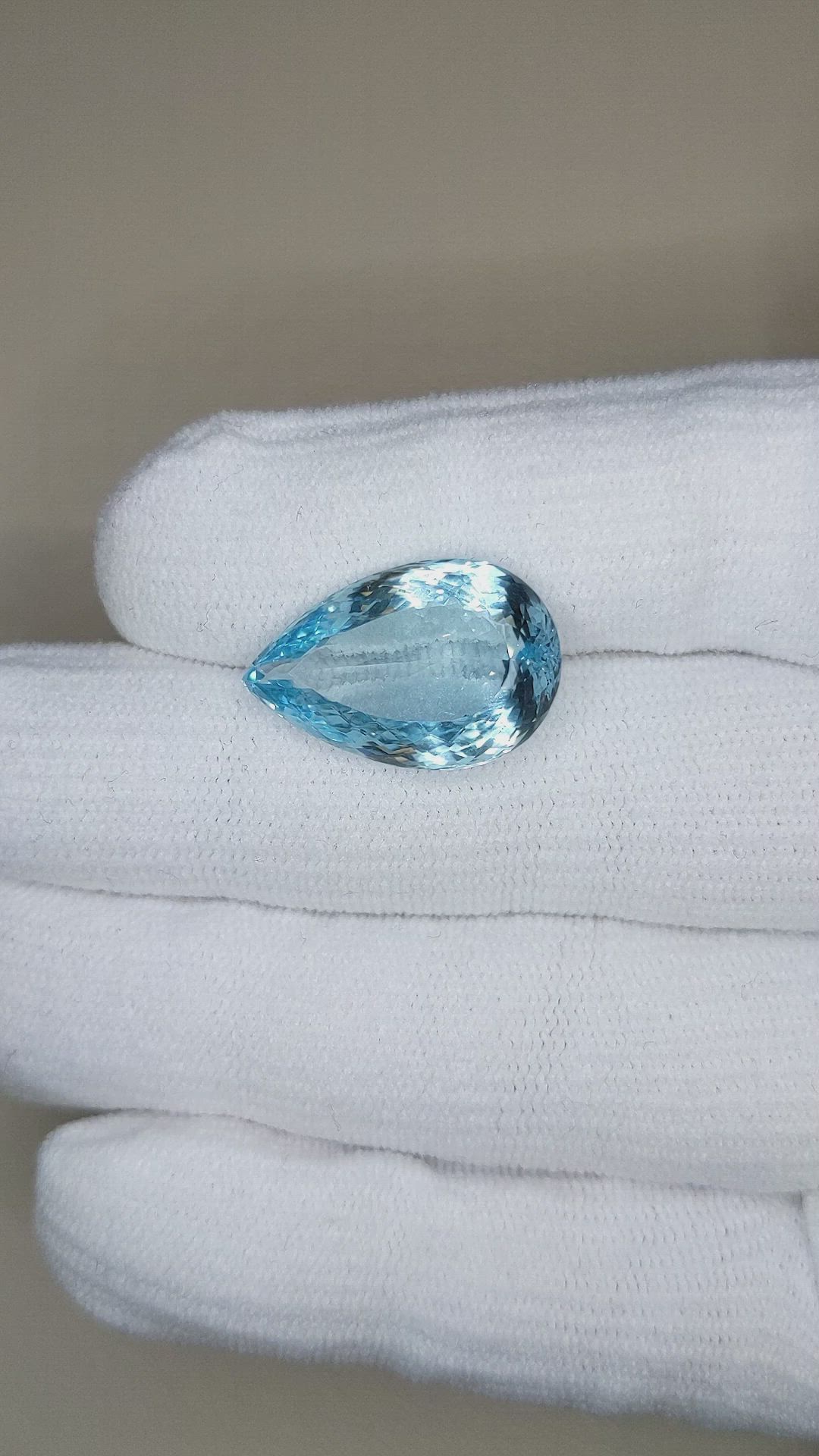 11.60 Ct. Blue Aquamarine from Brazil Size Video