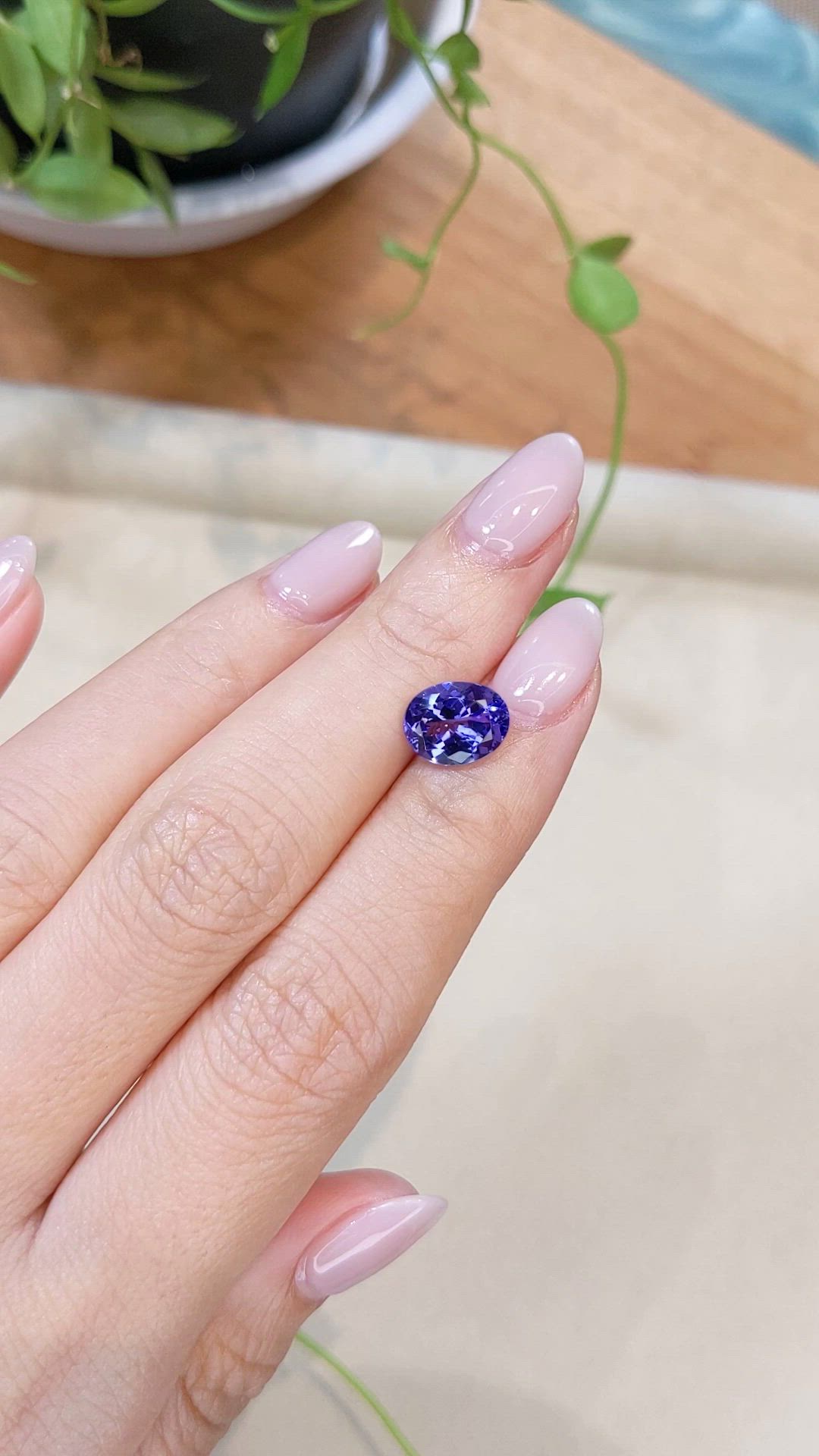 2.78 Ct. Violet Tanzanite from Tanzania Size Video