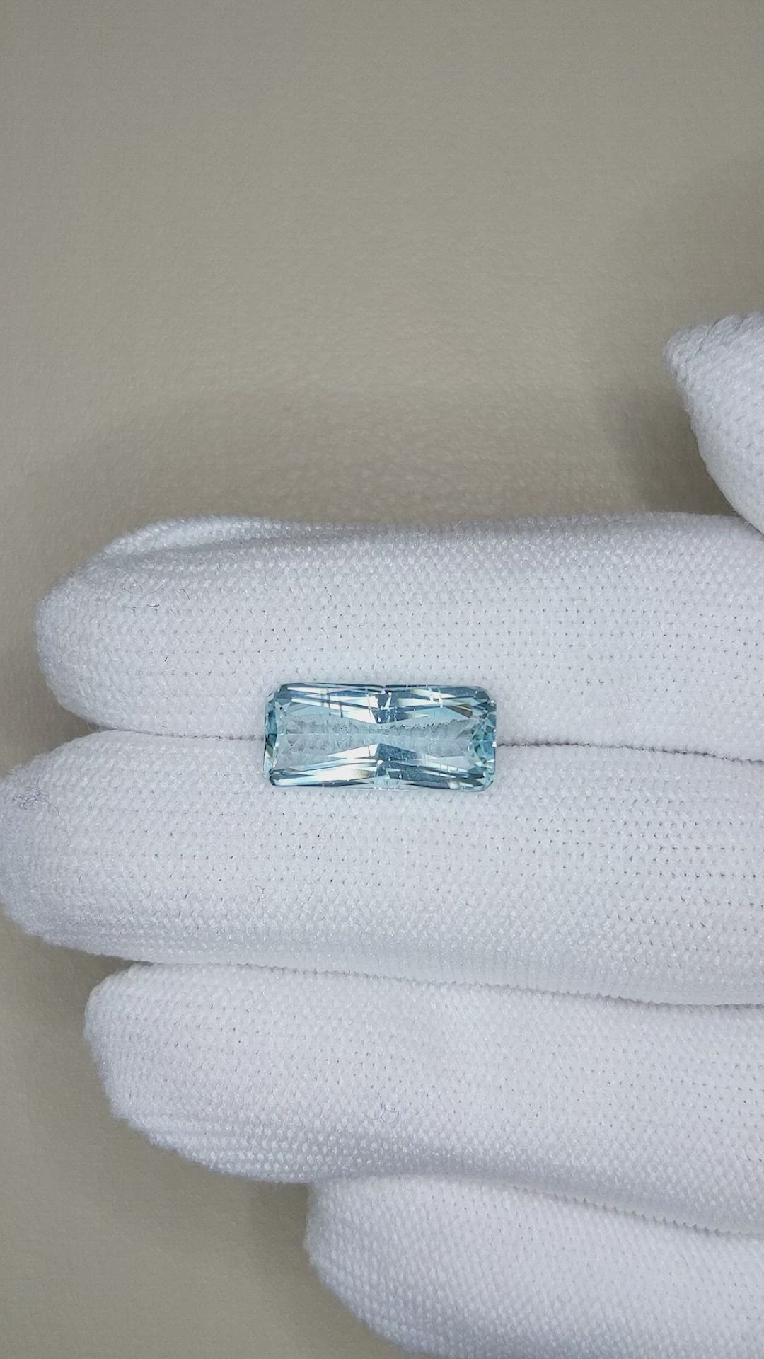 4.40 Ct. Blue Aquamarine from Madagascar Size Video