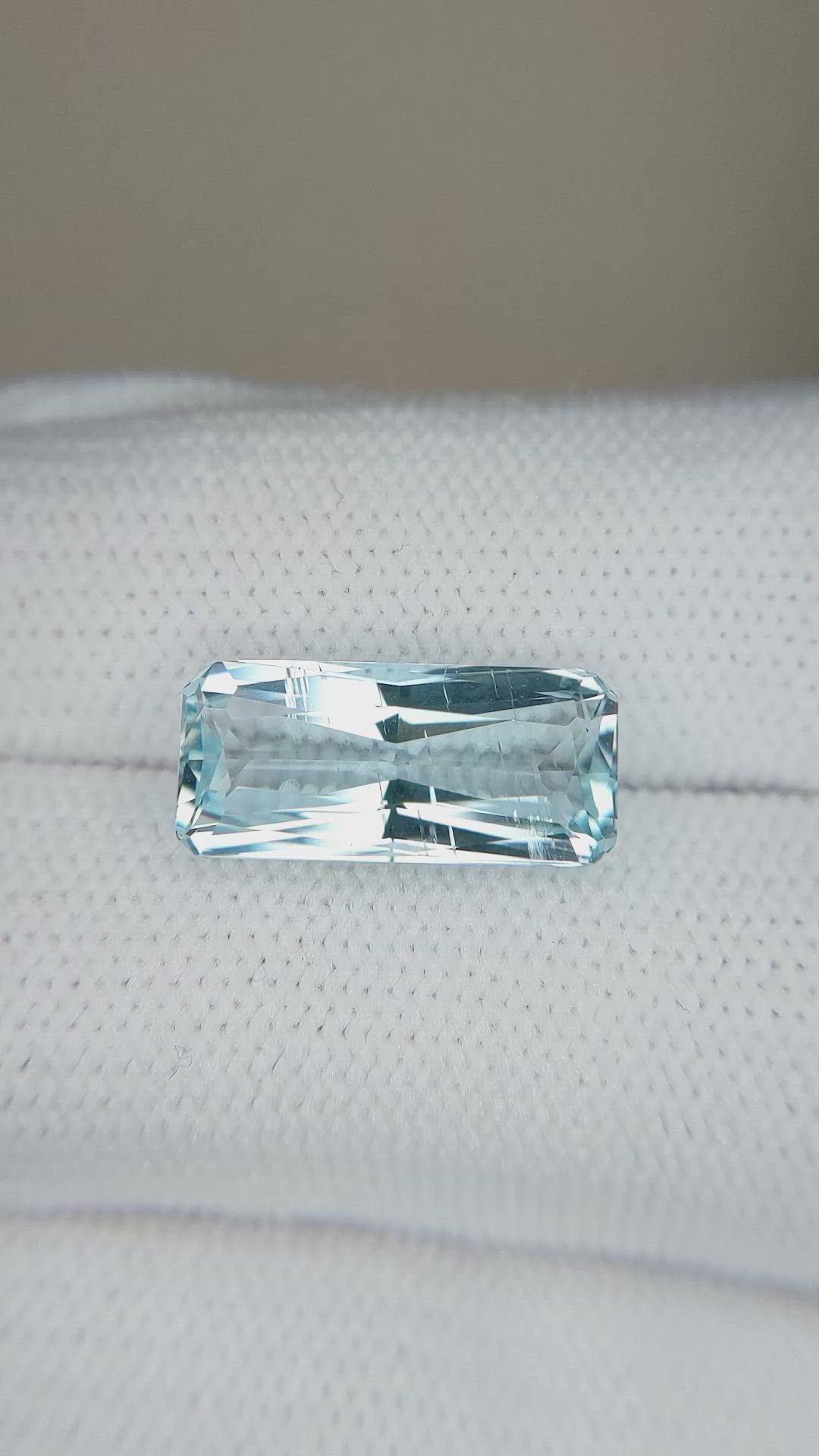 4.40 Ct. Blue Aquamarine from Madagascar Size Video