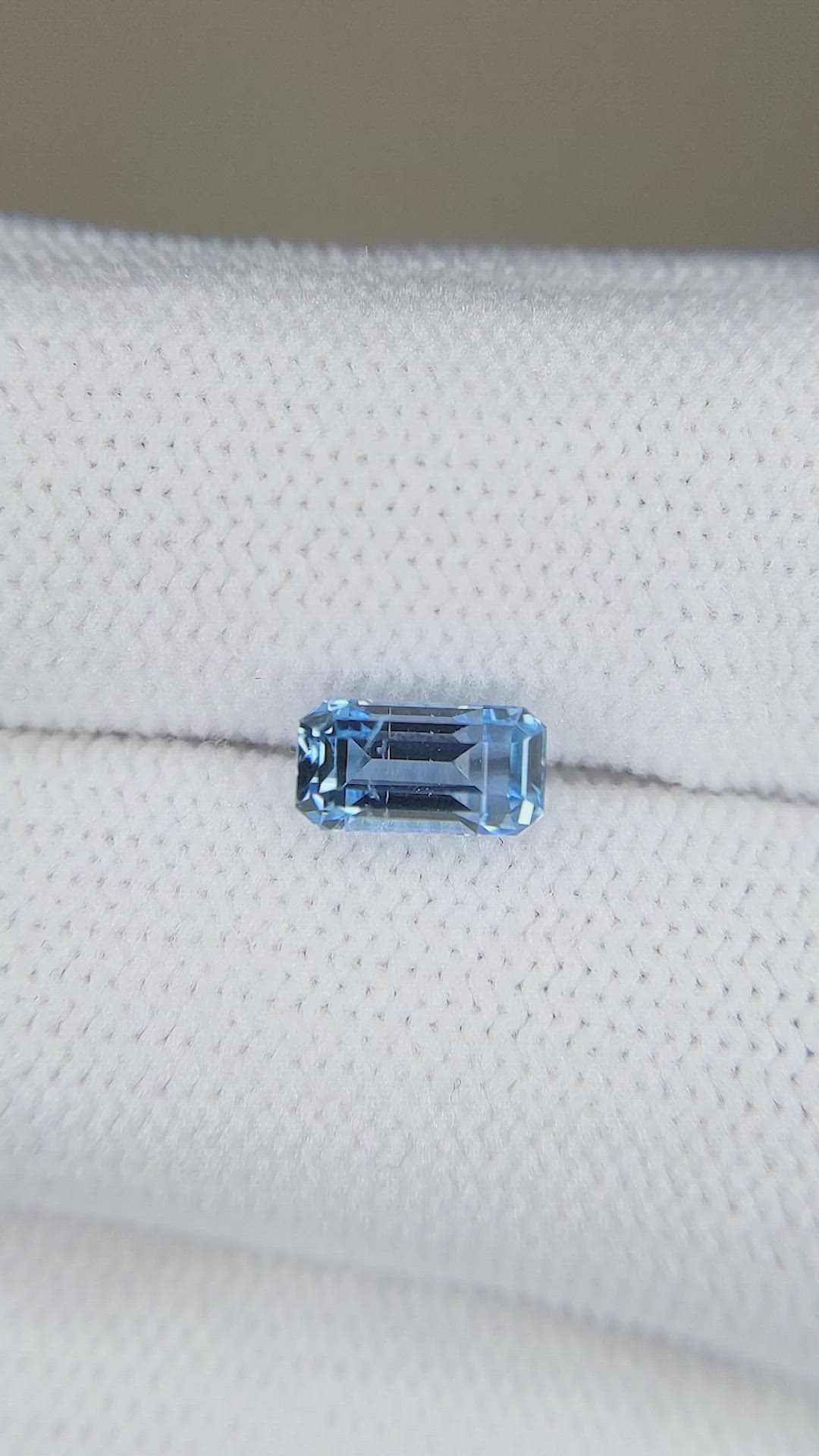 0.95 Ct. Aquamarine from Madagascar Size Video