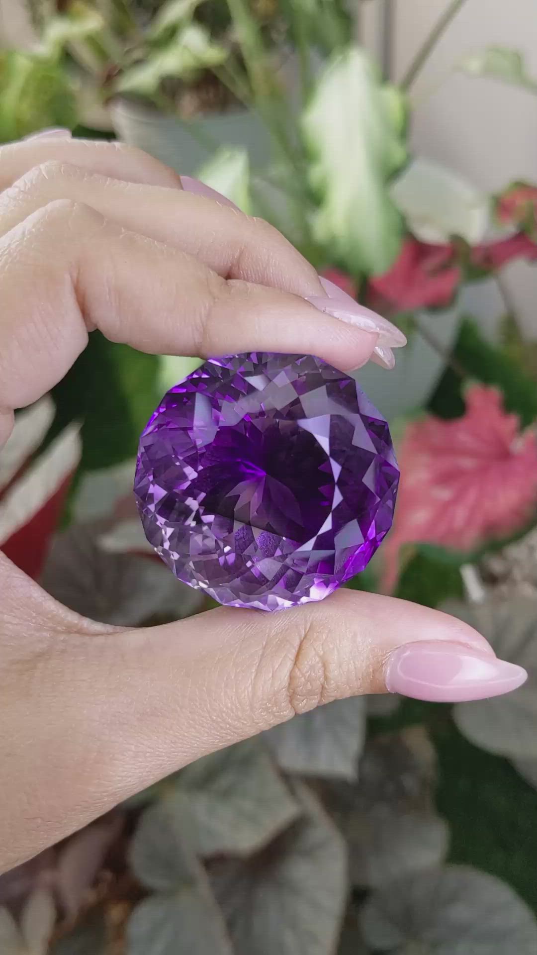 207.28 Ct. Purple Amethyst from Ceylon (Sri Lanka) Size Video
