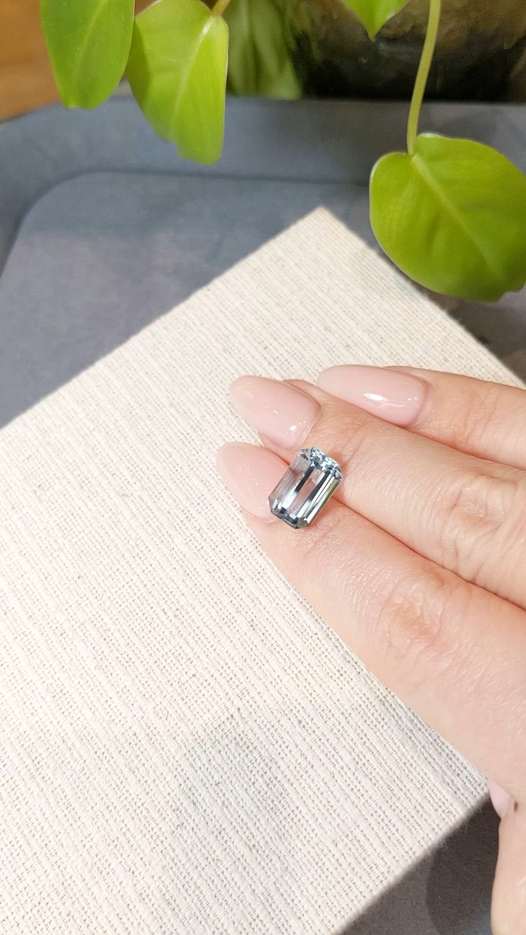 4.31 Ct. Blue Aquamarine from Mozambique Size Video