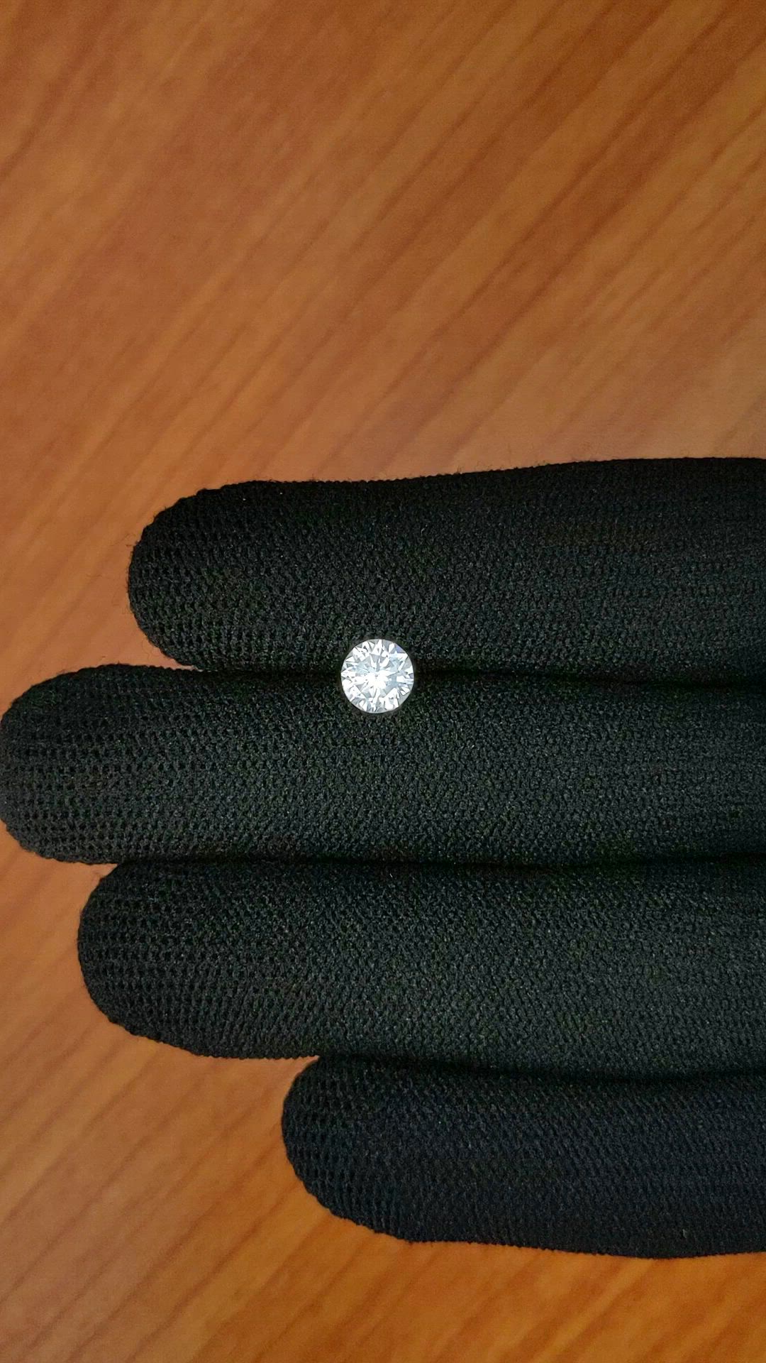 1.12 Ct. White Zircon from Ceylon (Sri Lanka) Size Video