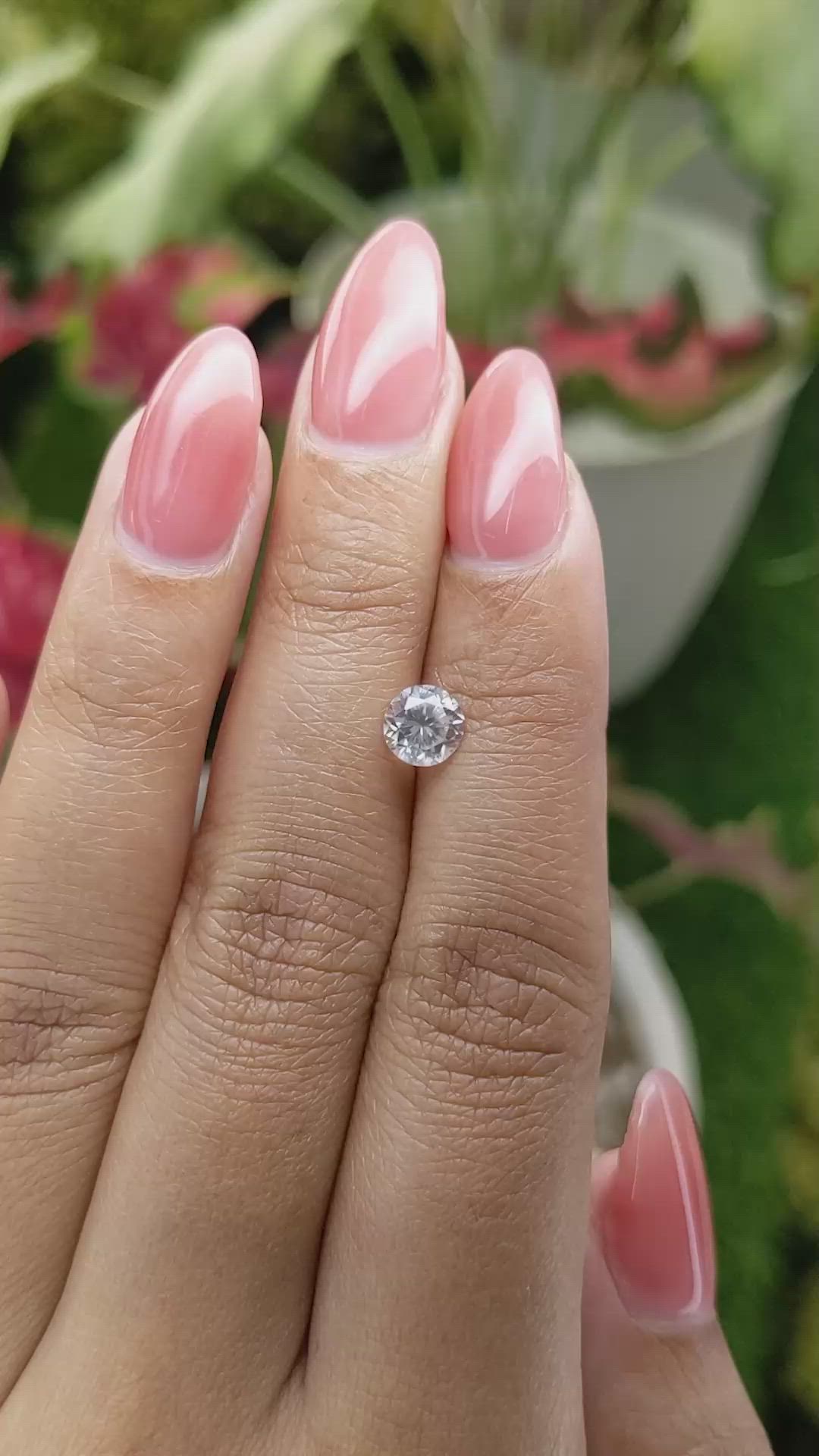 1.23 Ct. Zircon from Ceylon (Sri Lanka) Size Video