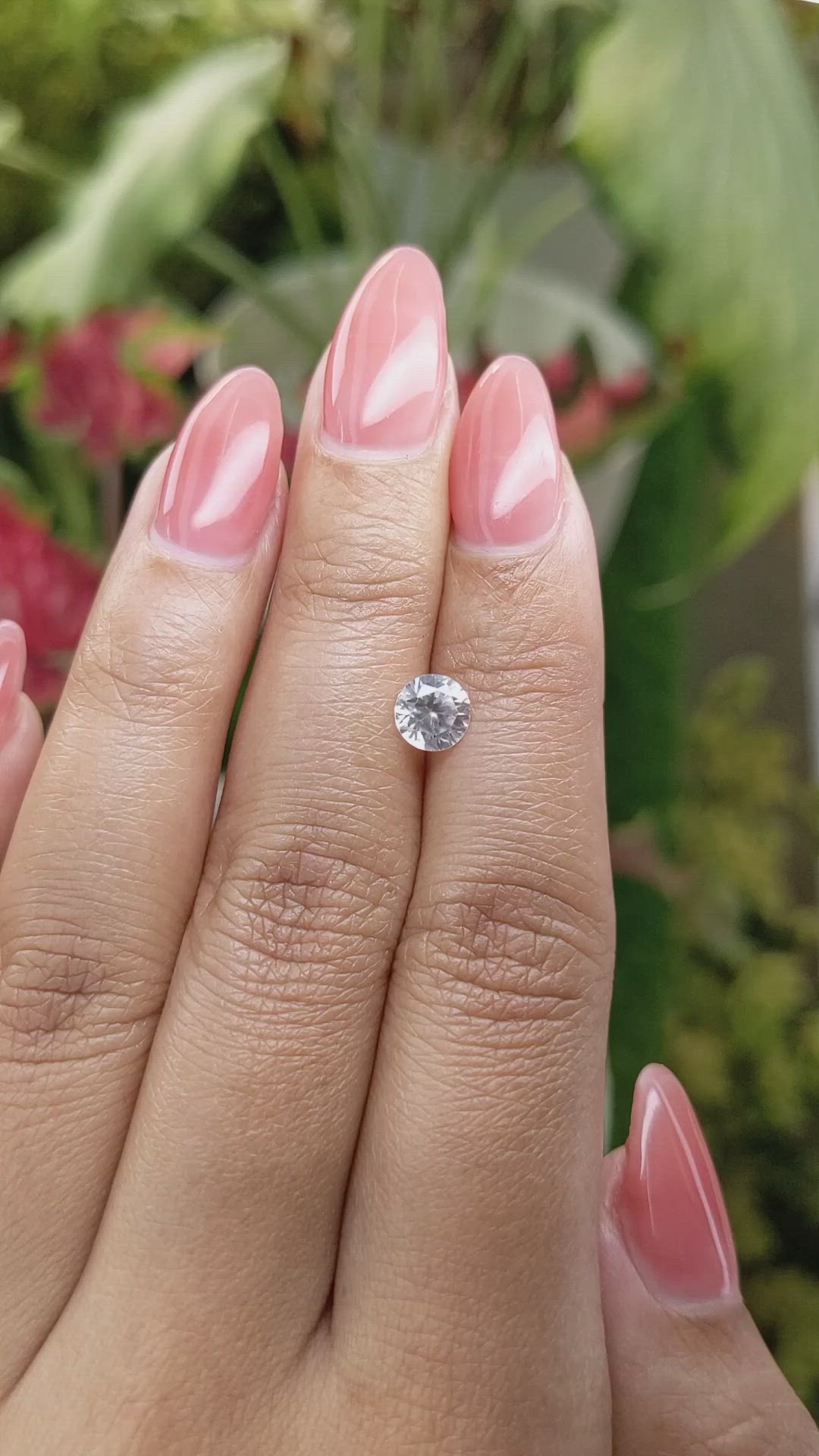 1.09 Ct. Zircon from Ceylon (Sri Lanka) Size Video